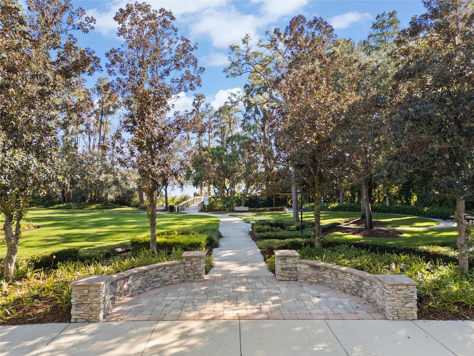 1208 MERRY WATER DR, LUTZ, FL, 33548