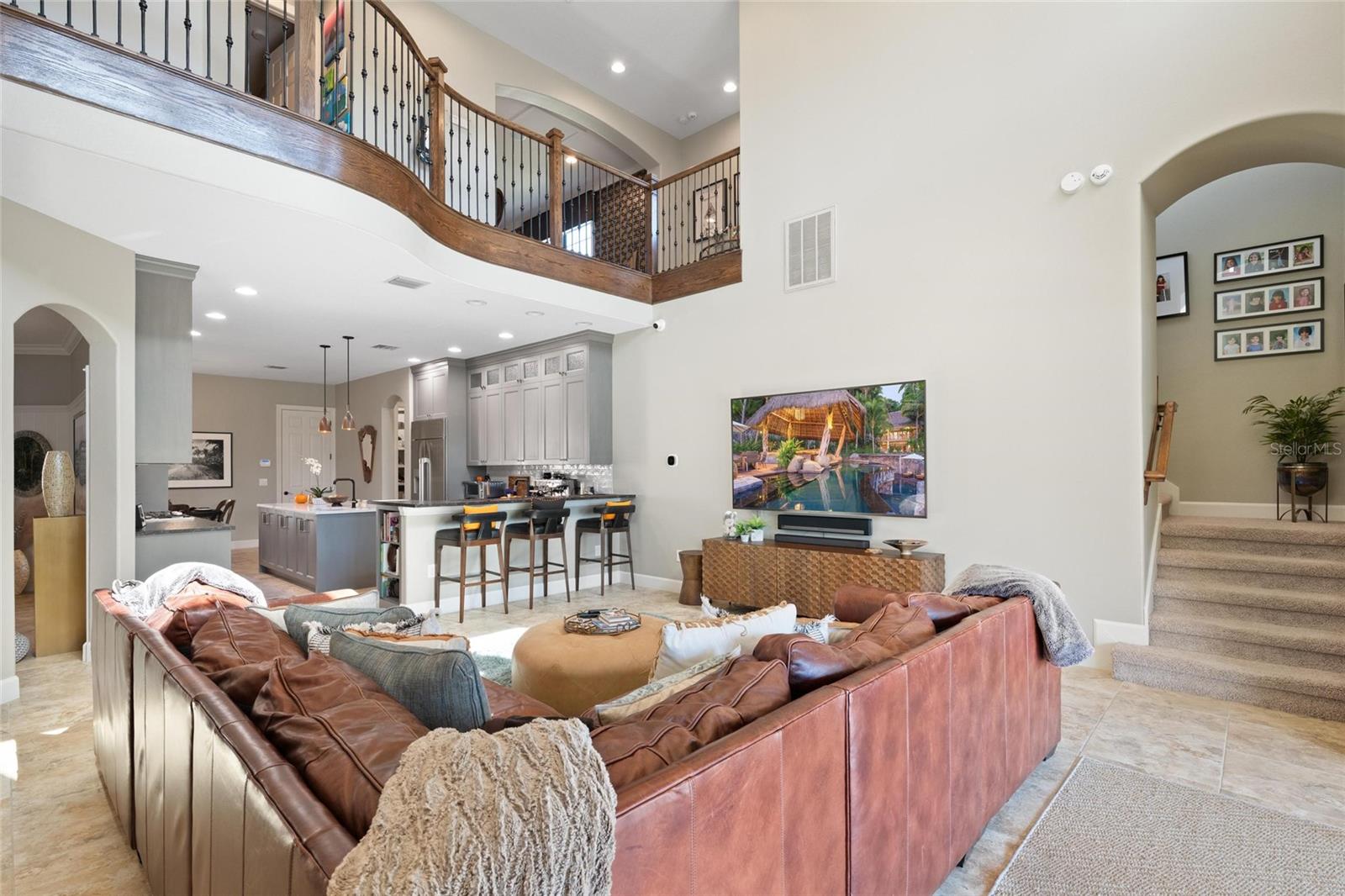 1208 MERRY WATER DR, LUTZ, FL, 33548