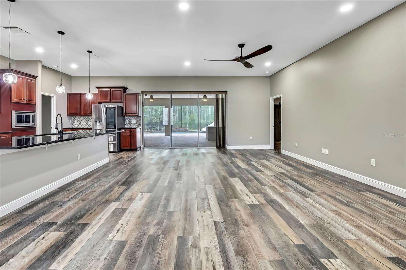 27338 ELKWOOD CIR, WESLEY CHAPEL, FL, 33544