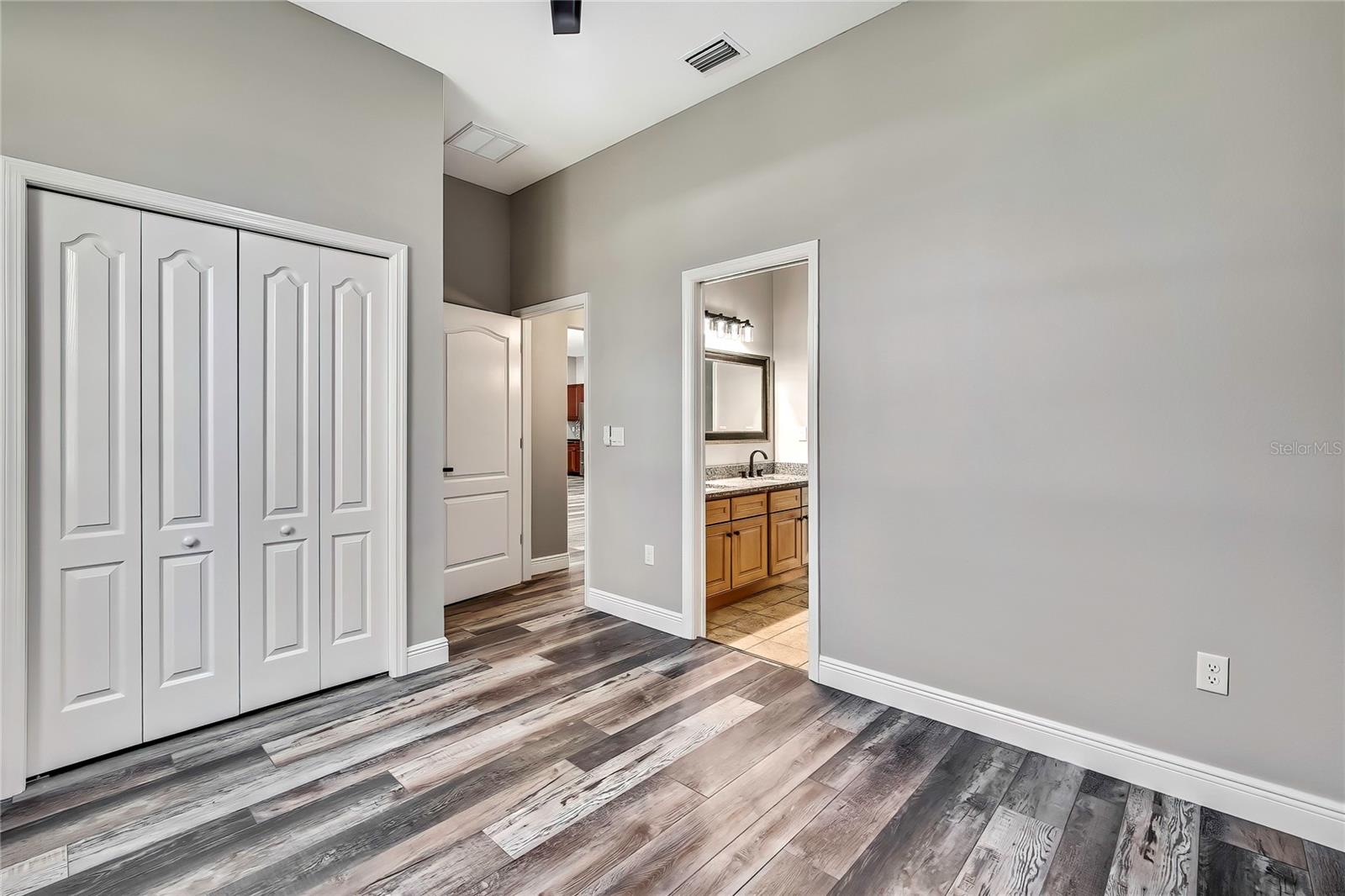 27338 ELKWOOD CIR, WESLEY CHAPEL, FL, 33544