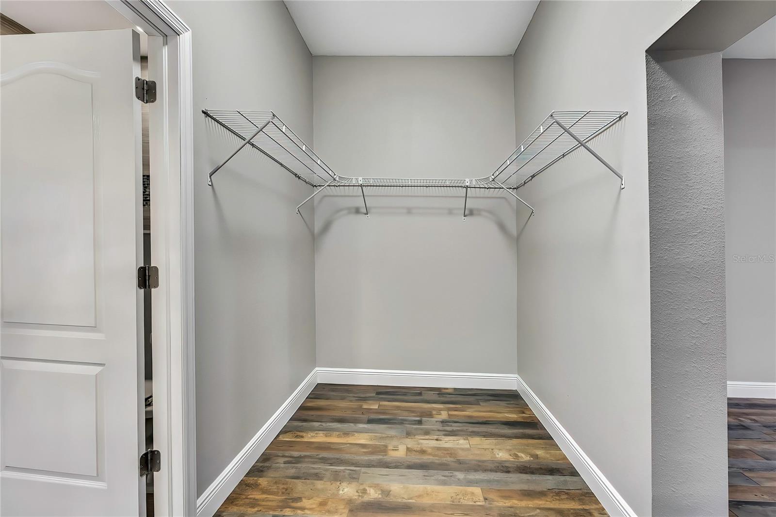 27338 ELKWOOD CIR, WESLEY CHAPEL, FL, 33544