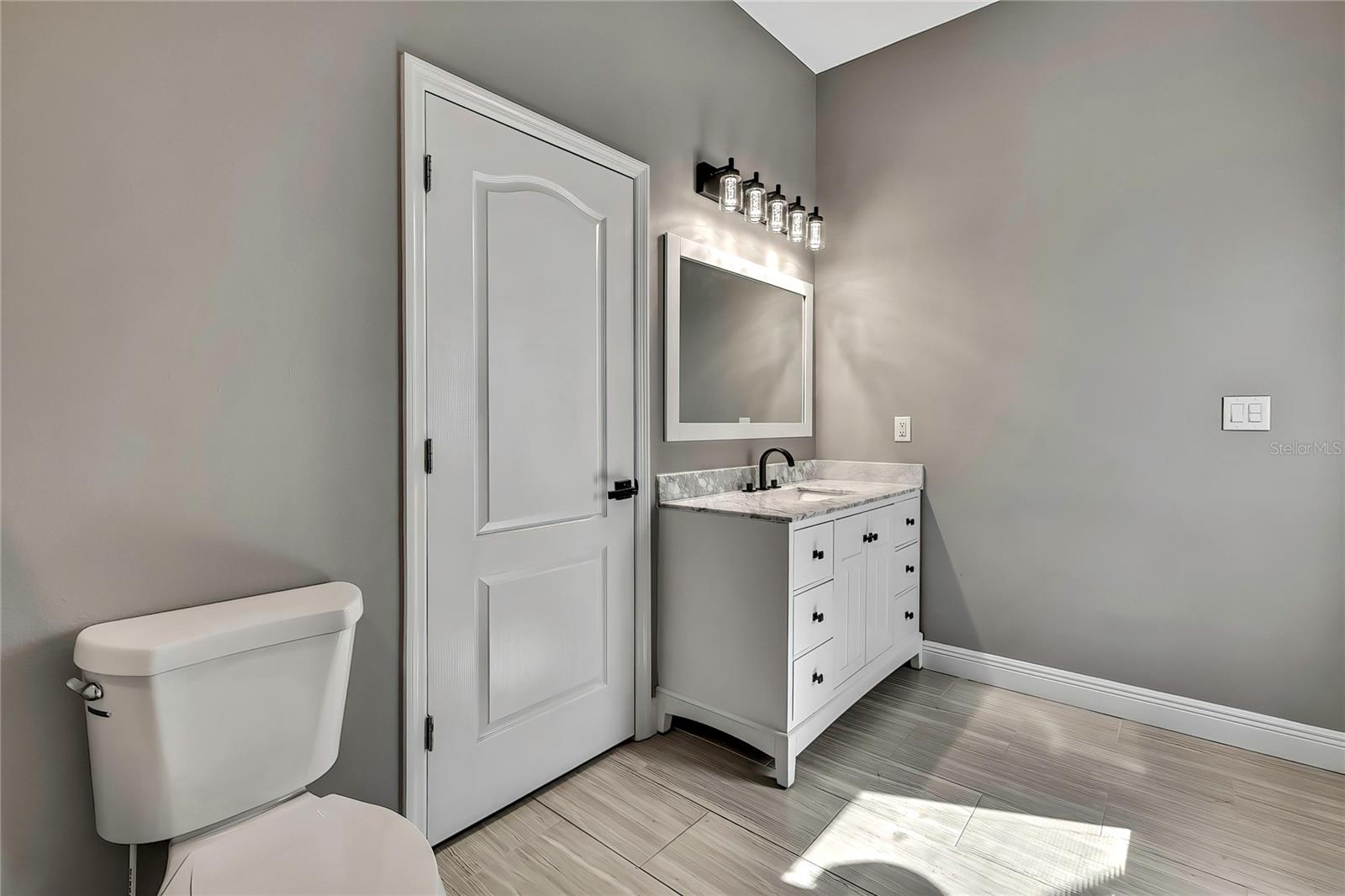 27338 ELKWOOD CIR, WESLEY CHAPEL, FL, 33544