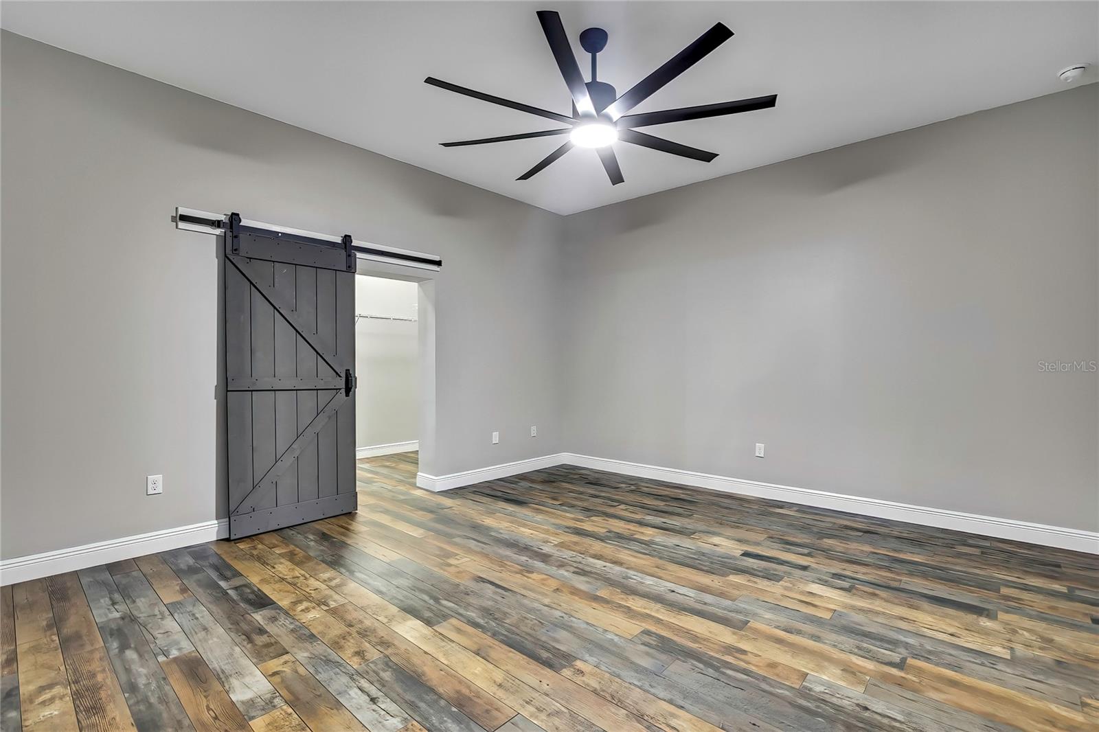 27338 ELKWOOD CIR, WESLEY CHAPEL, FL, 33544