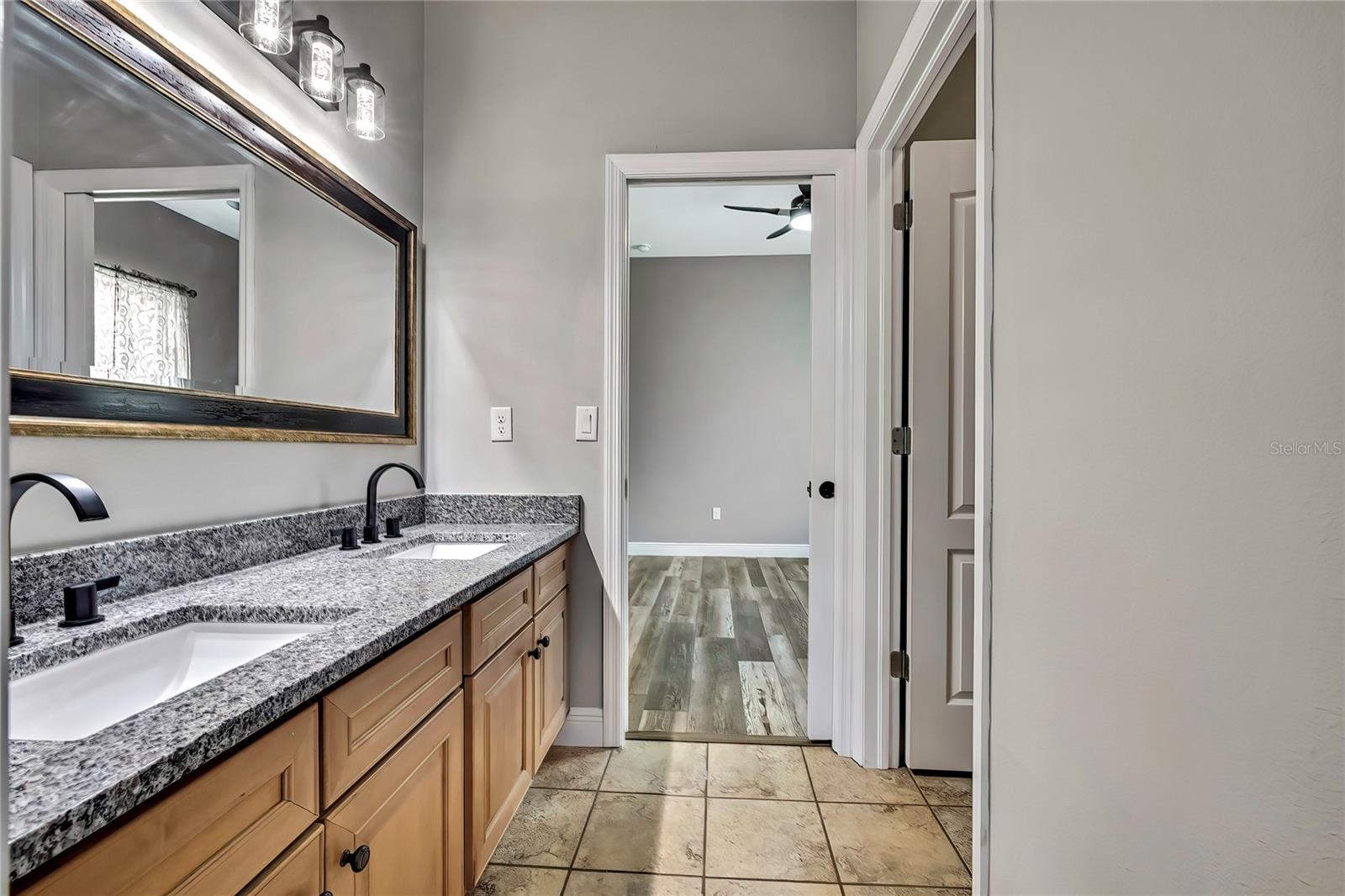 27338 ELKWOOD CIR, WESLEY CHAPEL, FL, 33544