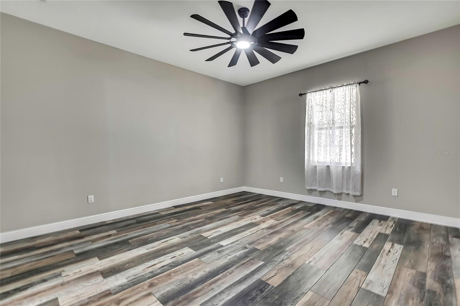 27338 ELKWOOD CIR, WESLEY CHAPEL, FL, 33544