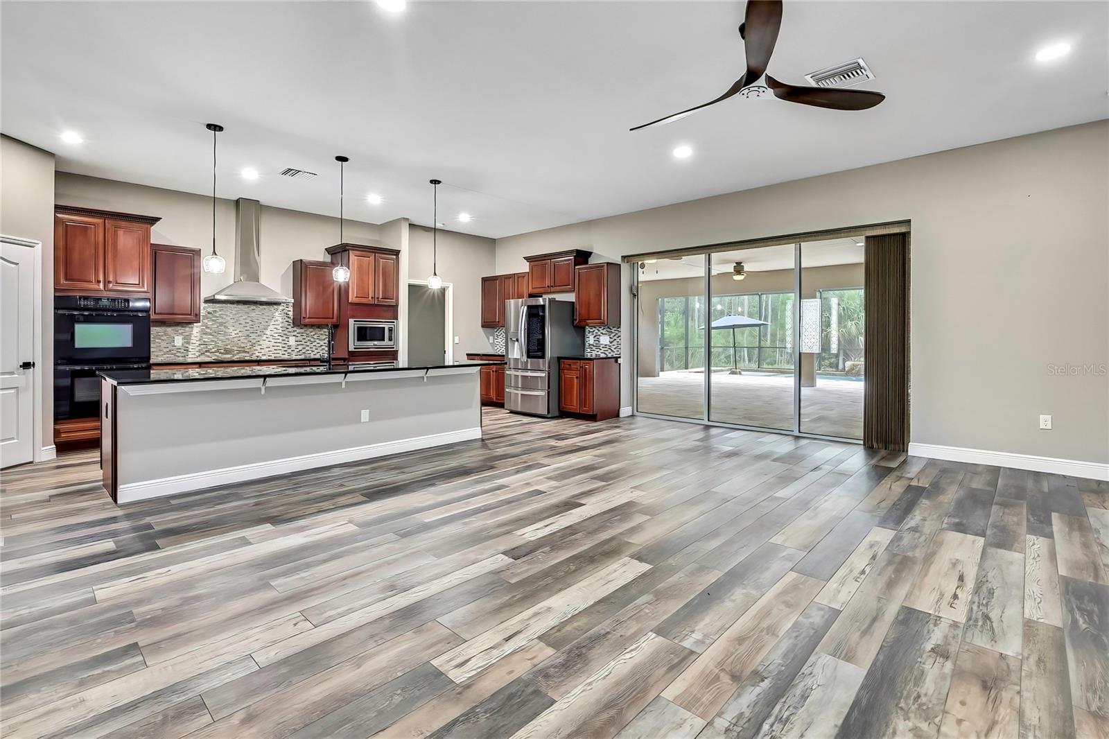 27338 ELKWOOD CIR, WESLEY CHAPEL, FL, 33544