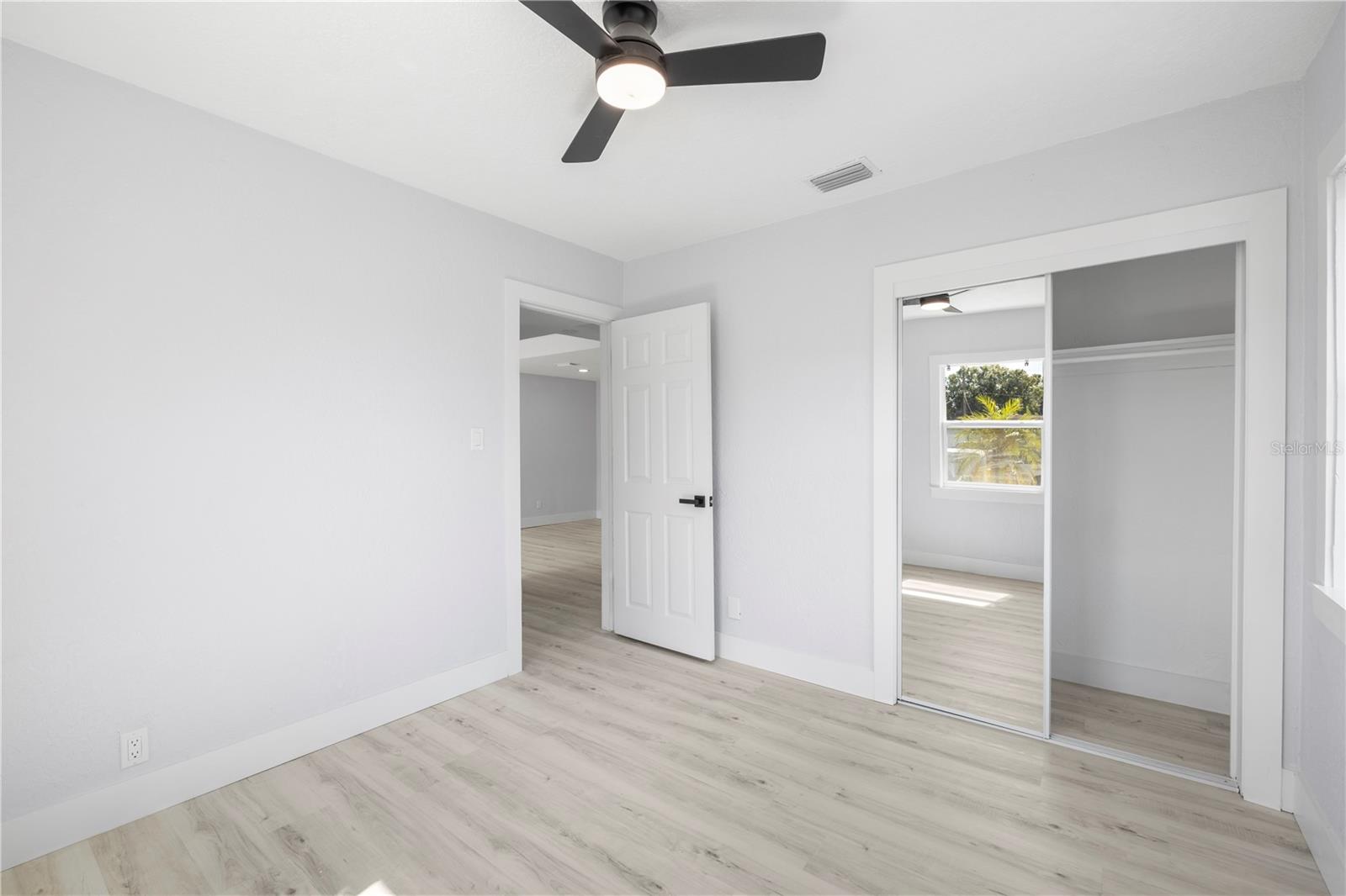 3135 33RD AVE N, ST PETERSBURG, FL, 33713