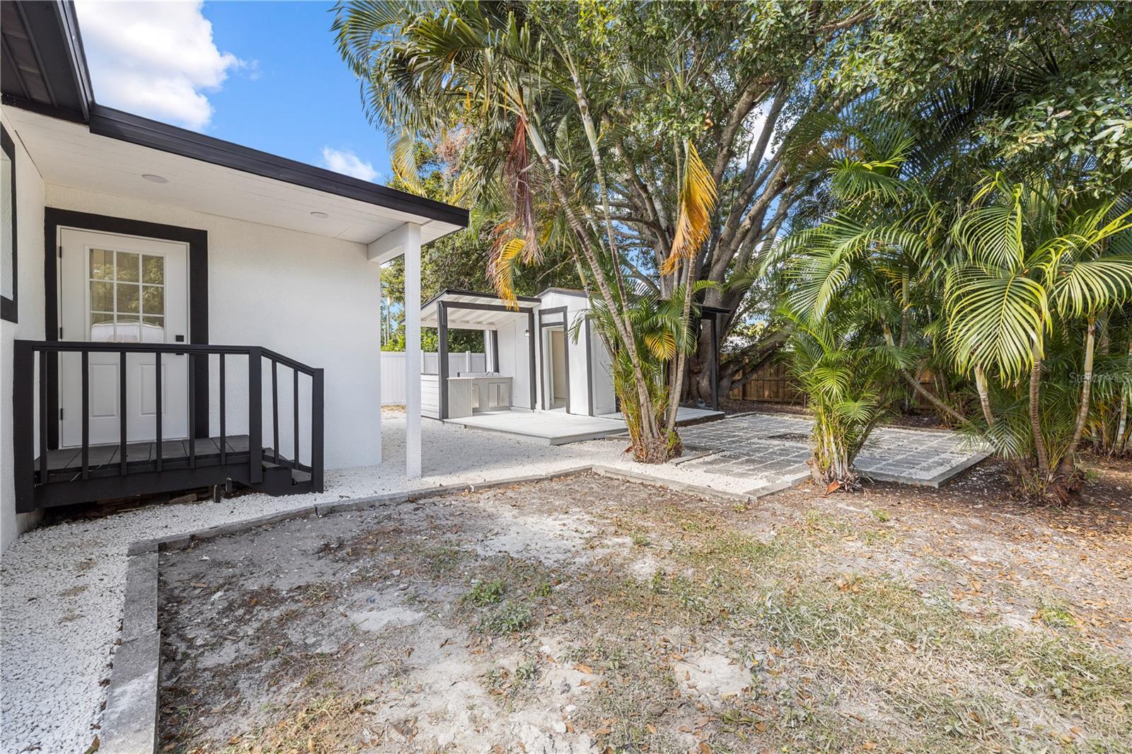 3135 33RD AVE N, ST PETERSBURG, FL, 33713