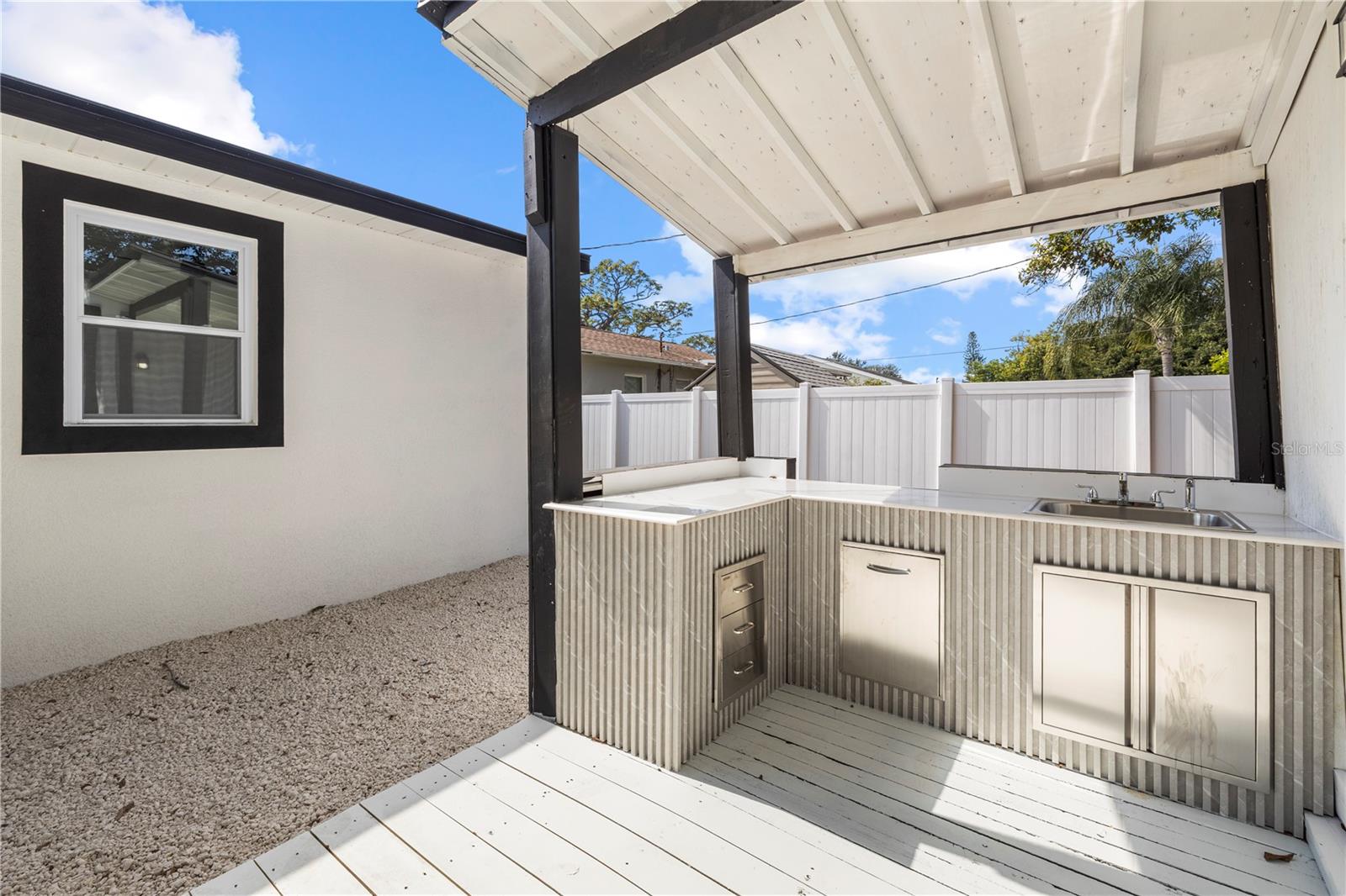 3135 33RD AVE N, ST PETERSBURG, FL, 33713