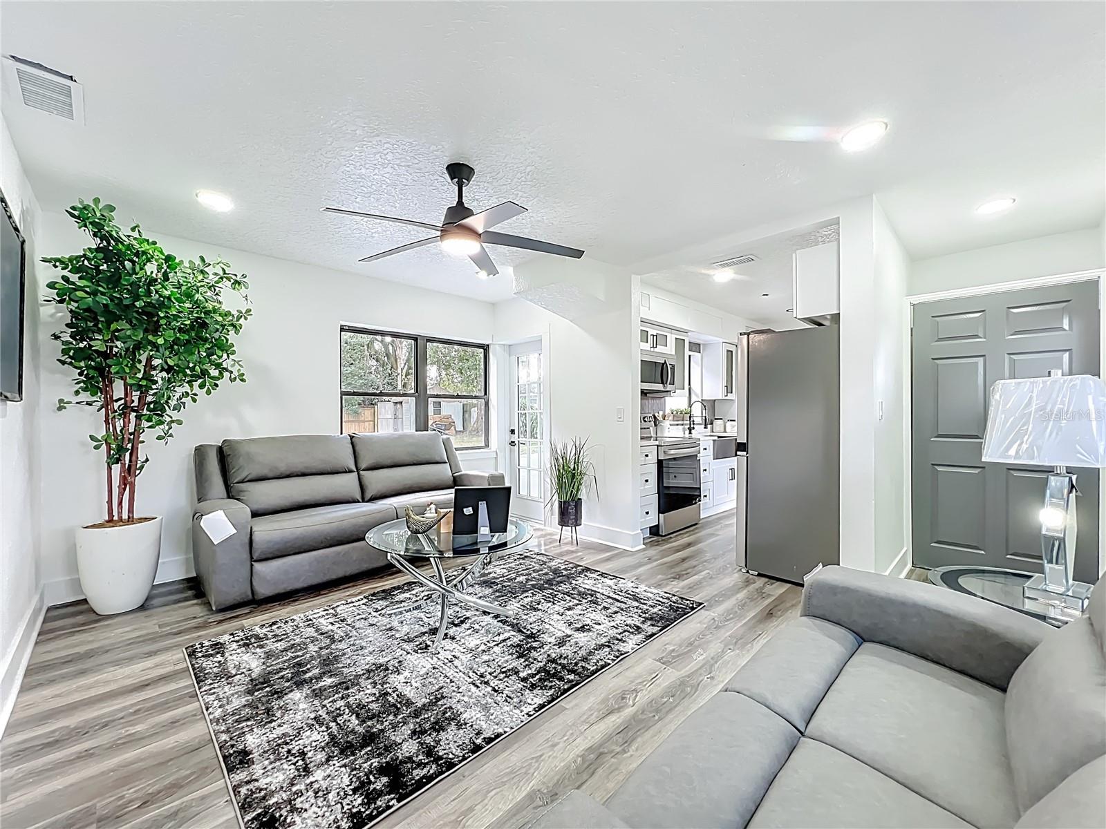 6124 DOGWOOD DR, ORLANDO, FL, 32807