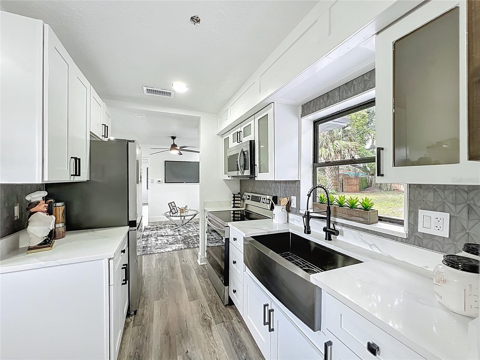 6124 DOGWOOD DR, ORLANDO, FL, 32807