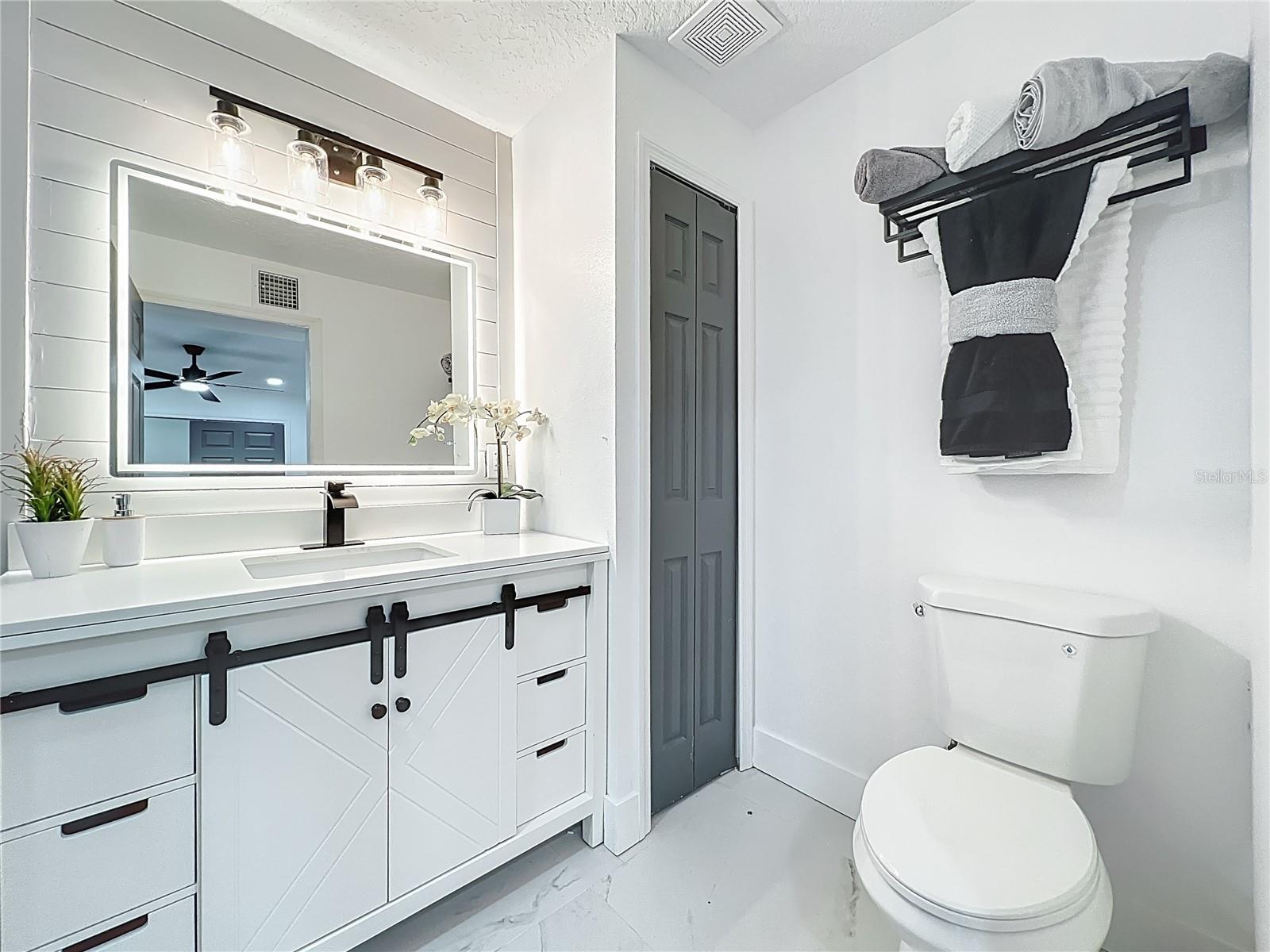 6124 DOGWOOD DR, ORLANDO, FL, 32807