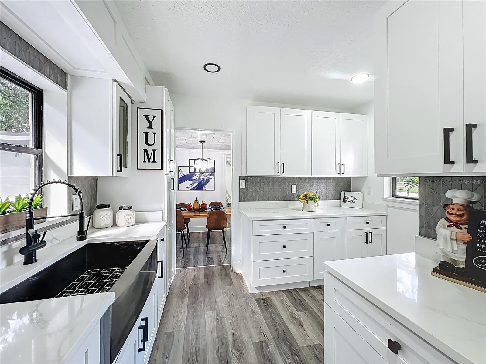 6124 DOGWOOD DR, ORLANDO, FL, 32807