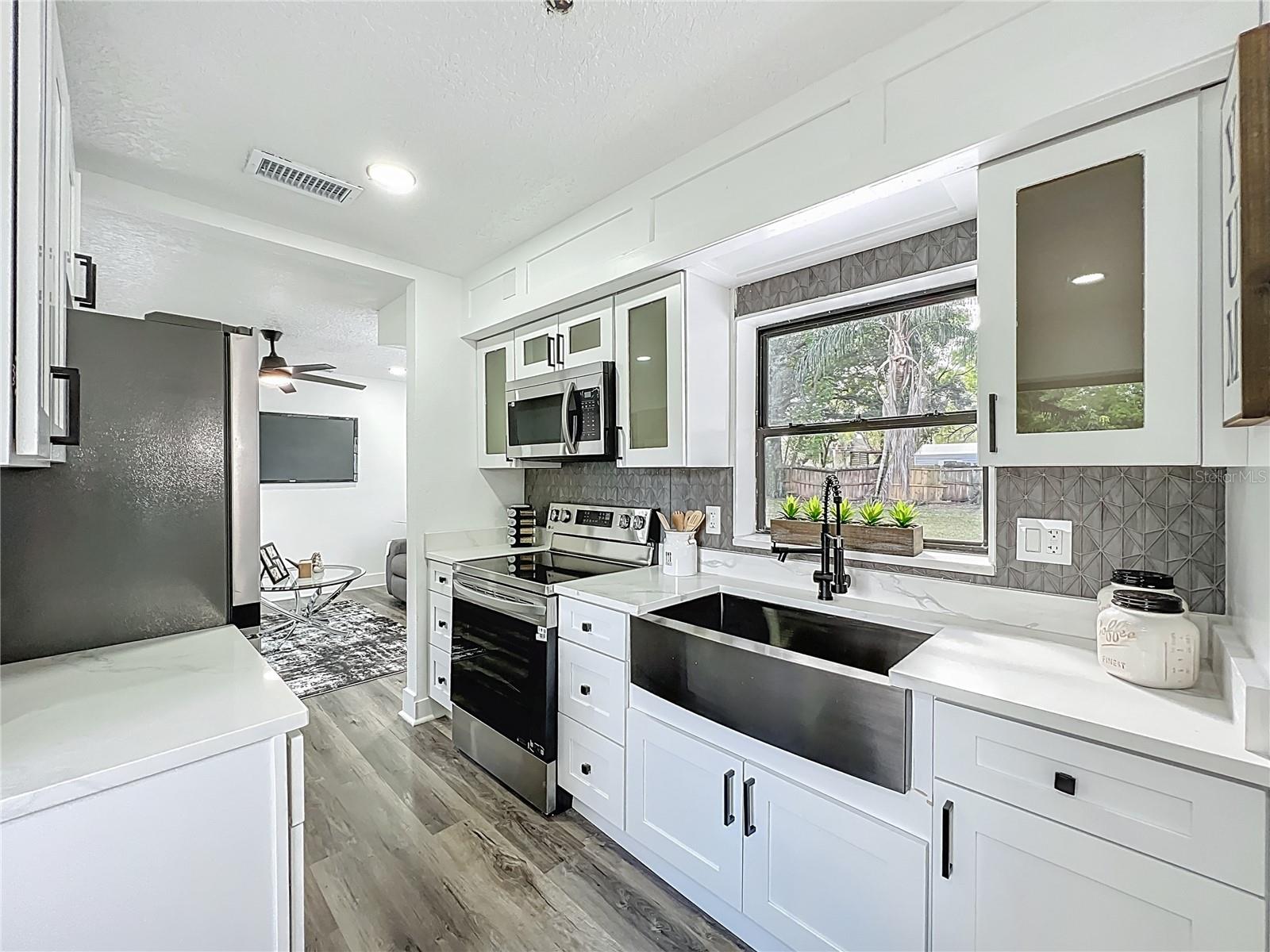 6124 DOGWOOD DR, ORLANDO, FL, 32807