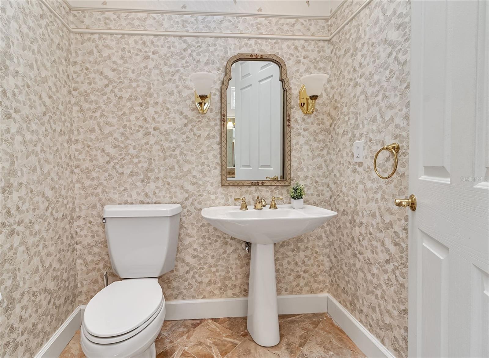 137 OSPREY POINT DR, OSPREY, FL, 34229