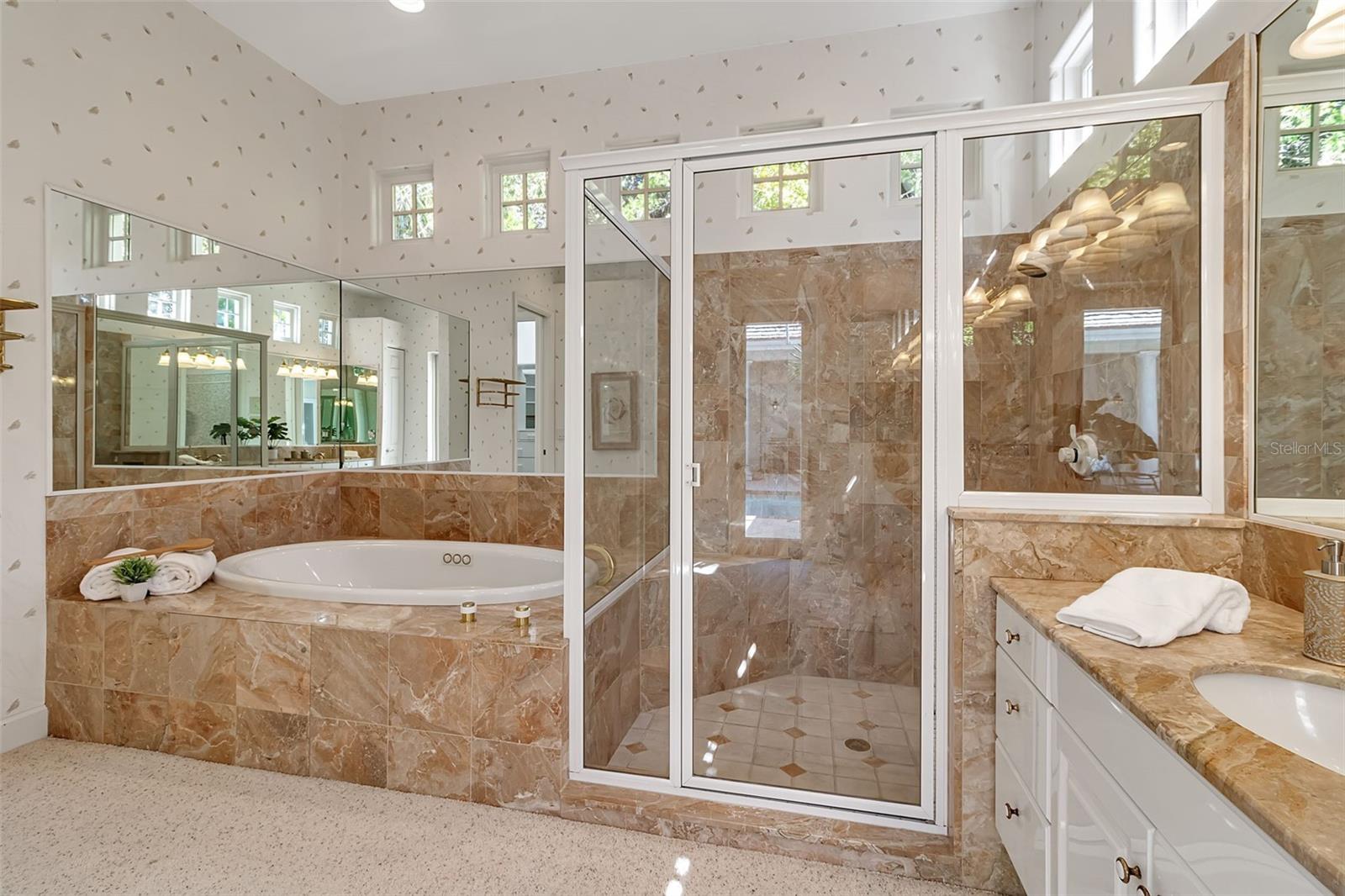 137 OSPREY POINT DR, OSPREY, FL, 34229