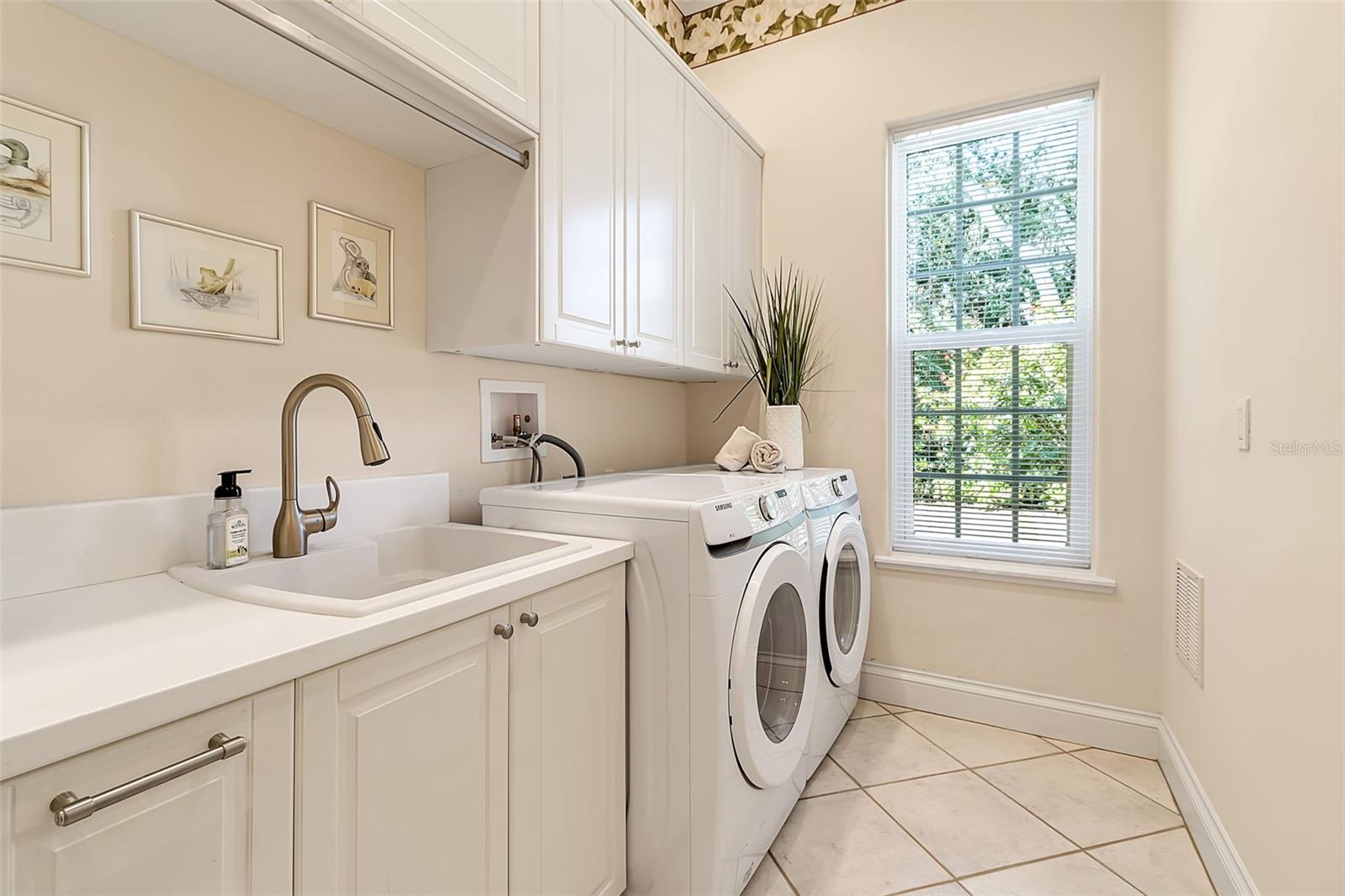 137 OSPREY POINT DR, OSPREY, FL, 34229