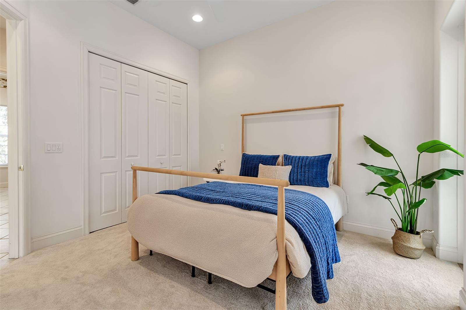 137 OSPREY POINT DR, OSPREY, FL, 34229