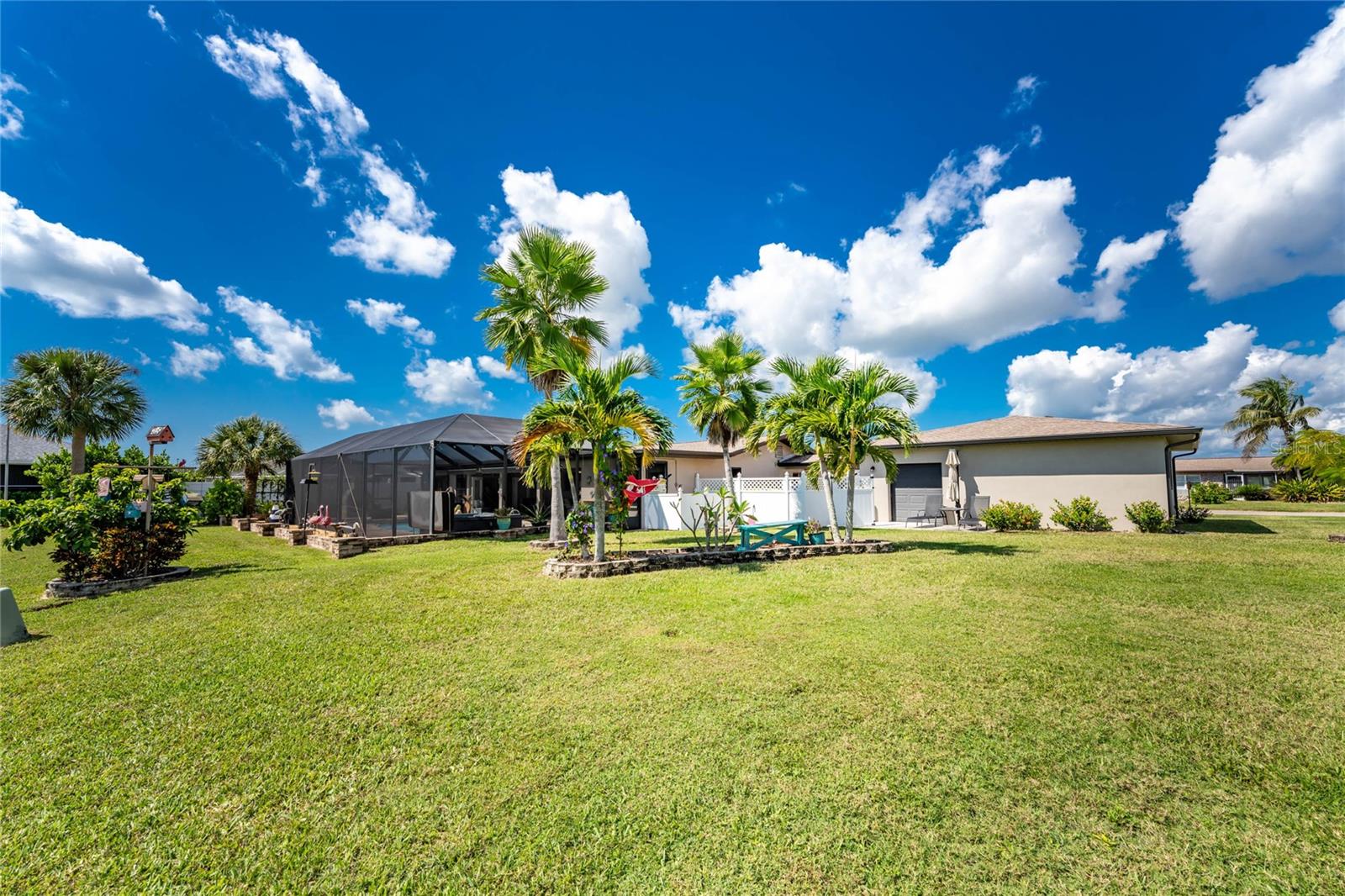 3 OAKLAND HILLS CT, ROTONDA WEST, FL, 33947