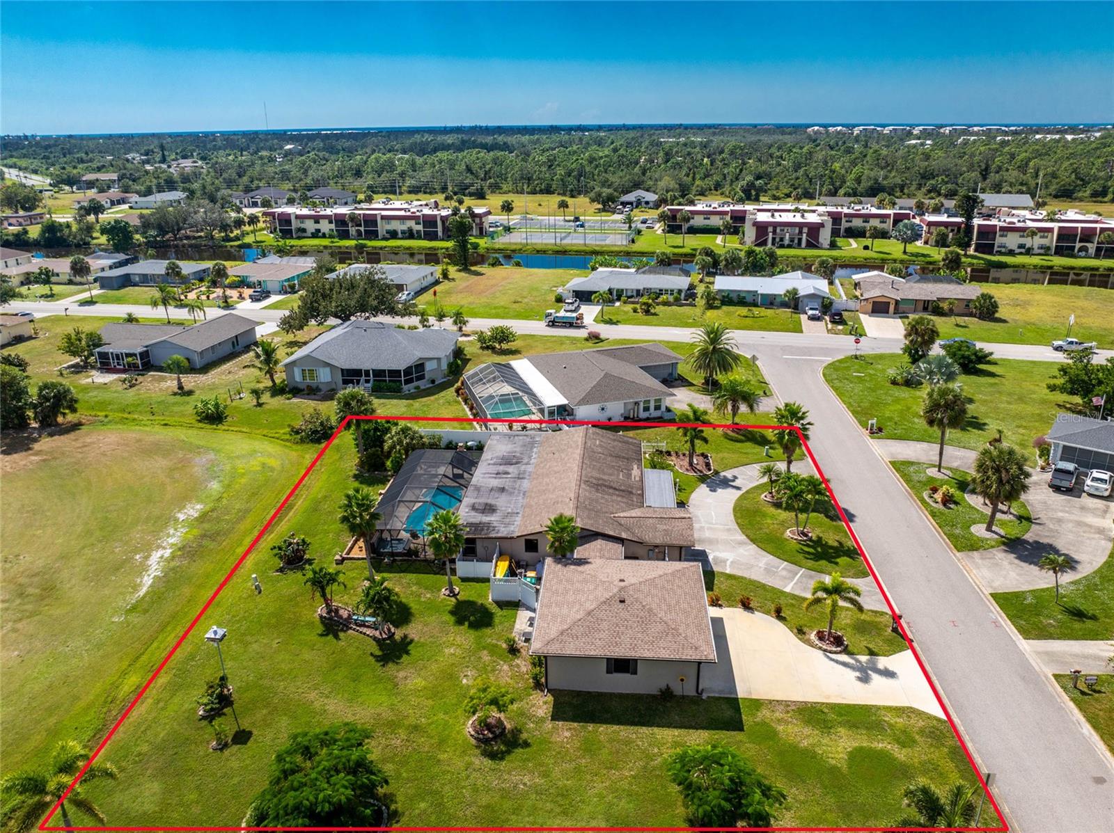 3 OAKLAND HILLS CT, ROTONDA WEST, FL, 33947