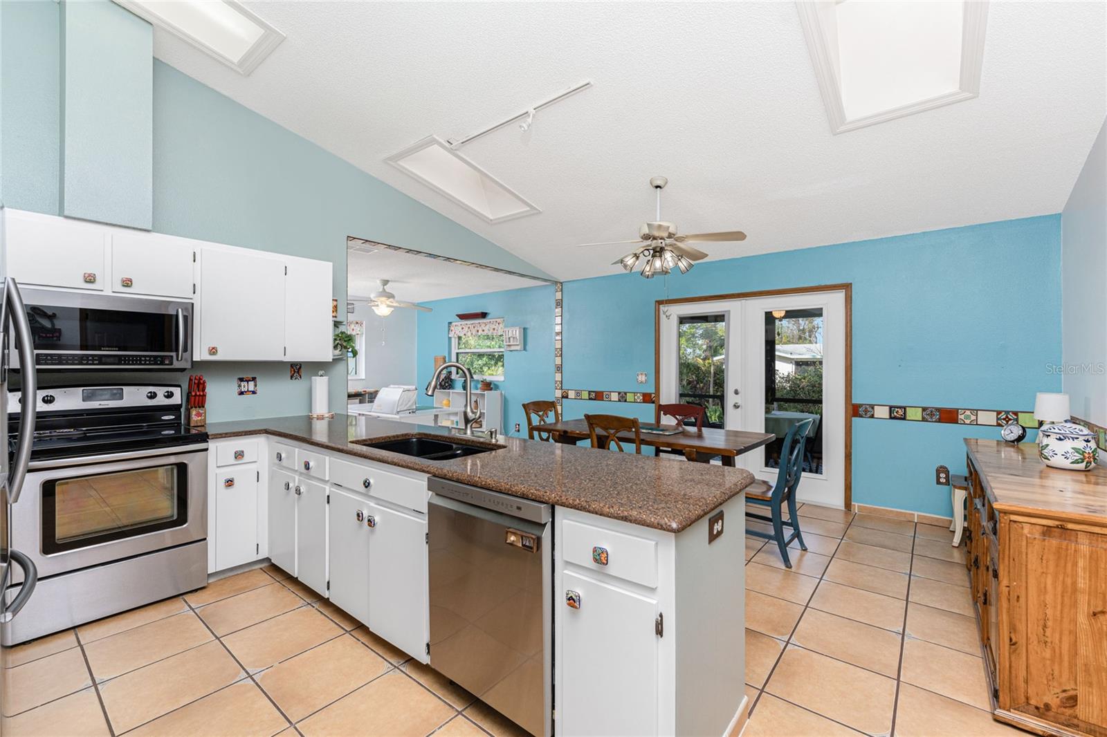 660 S BROADWAY ST, ENGLEWOOD, FL, 34223