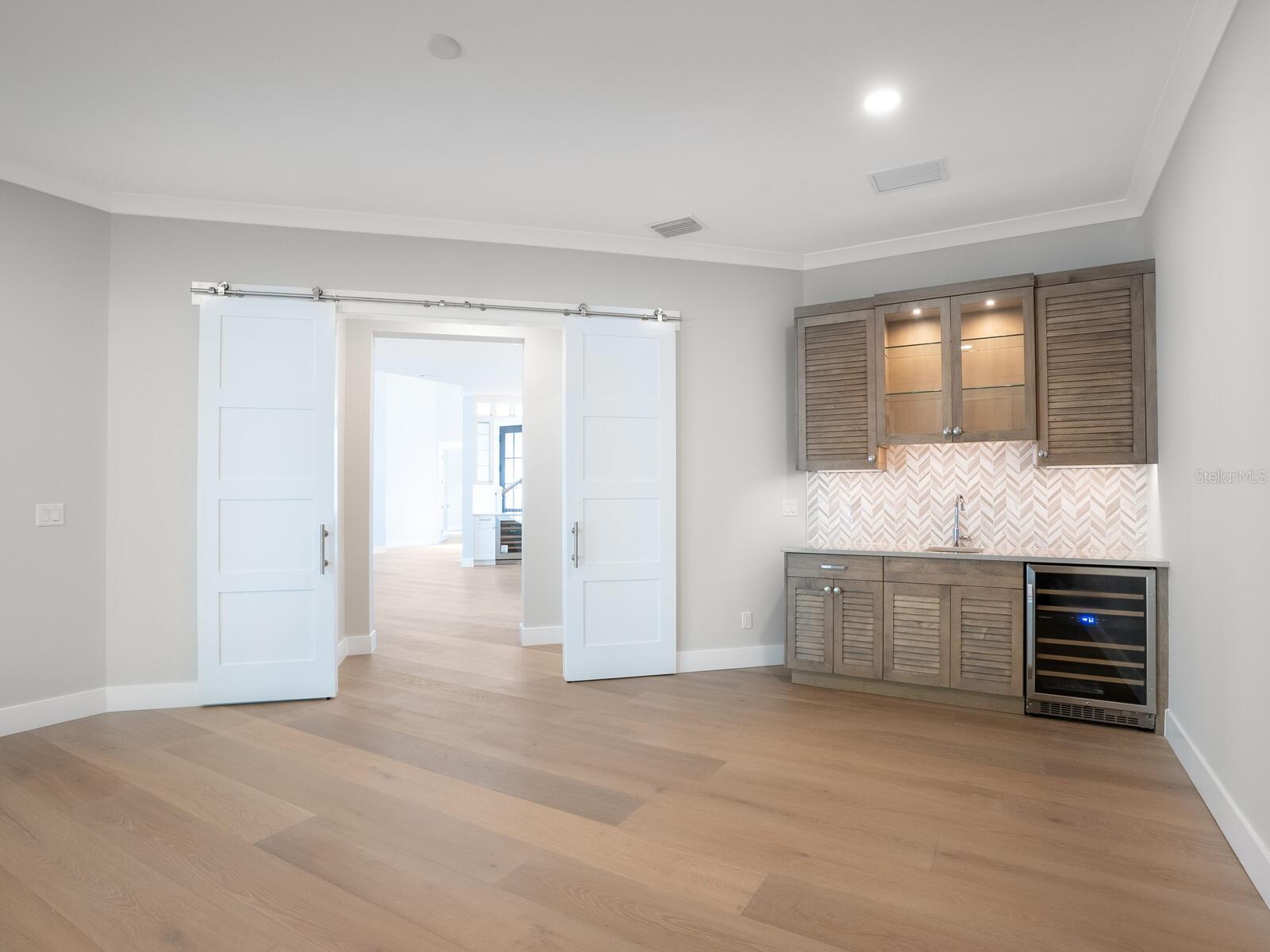 A4669446 Property Photo