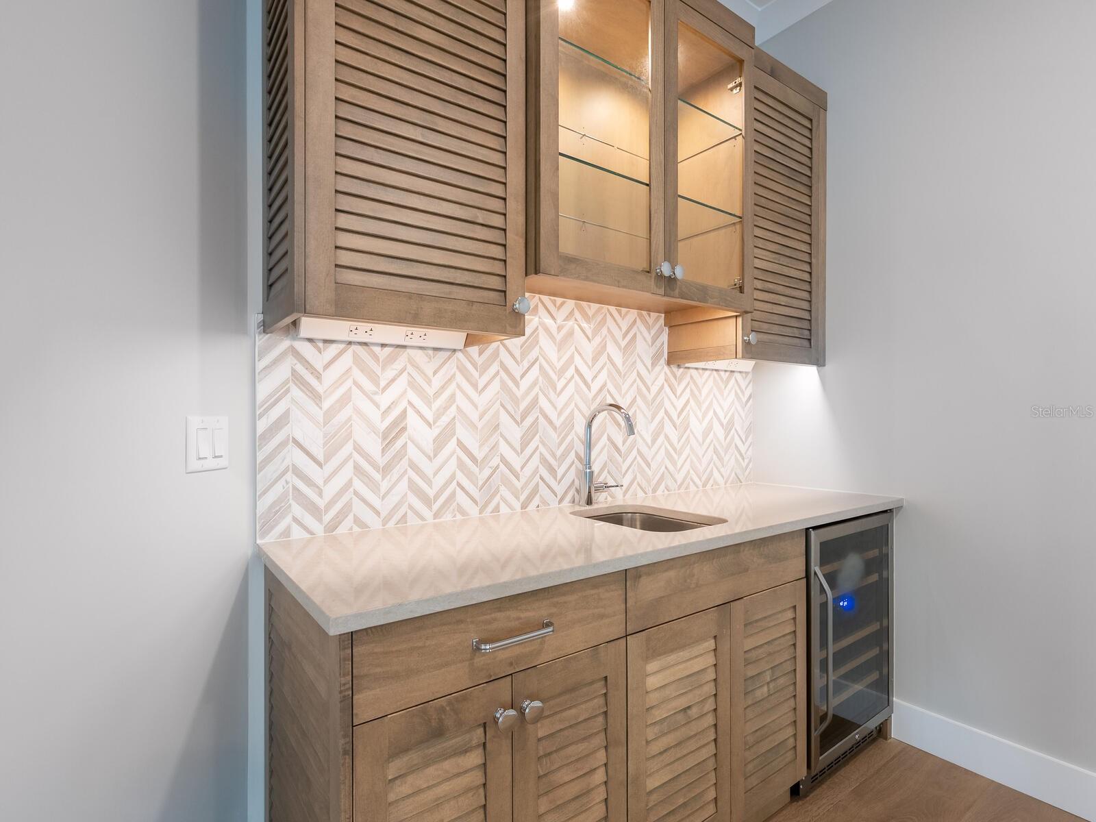 A4669446 Property Photo