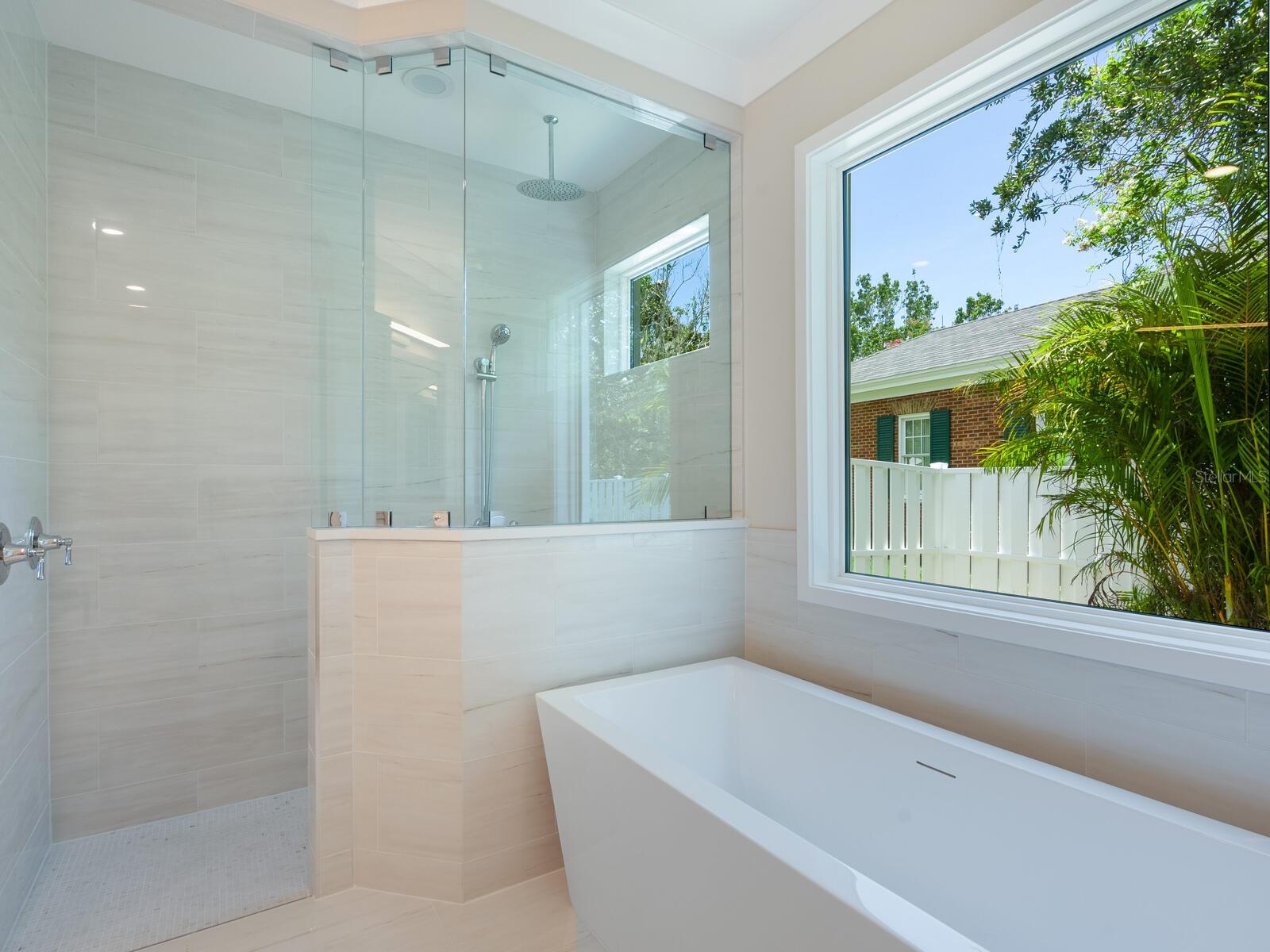 1637 HYDE PARK ST, SARASOTA, FL, 34239