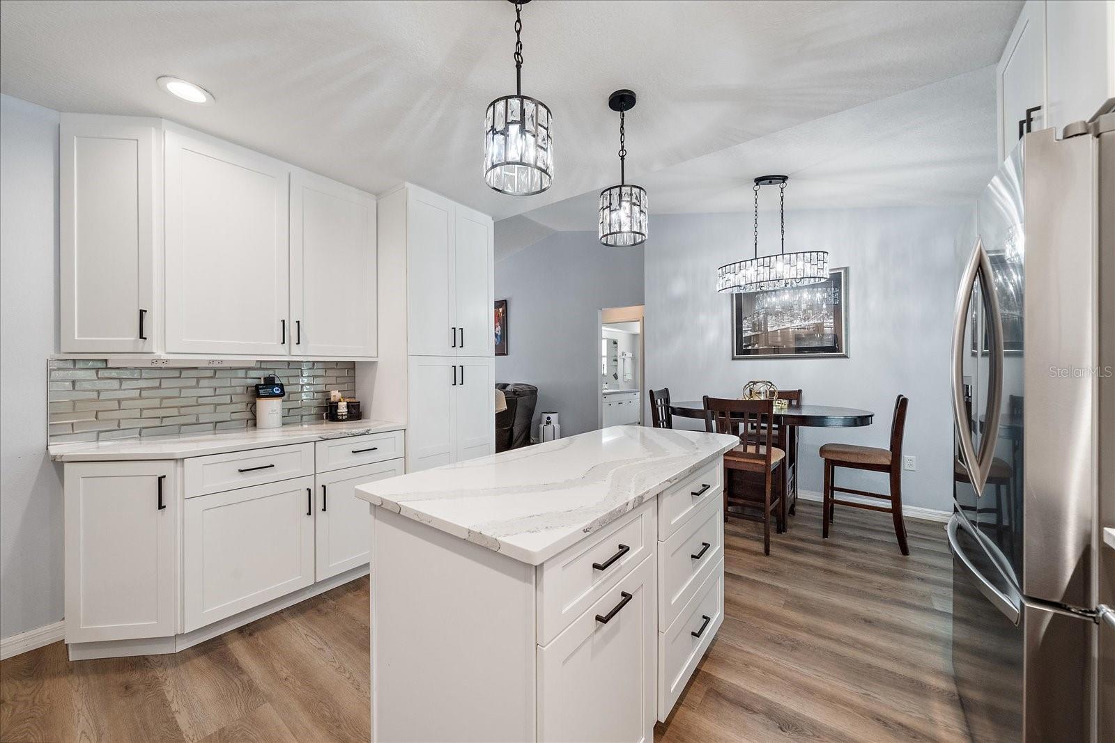 2030 OLD TREVOR WAY, SARASOTA, FL, 34232