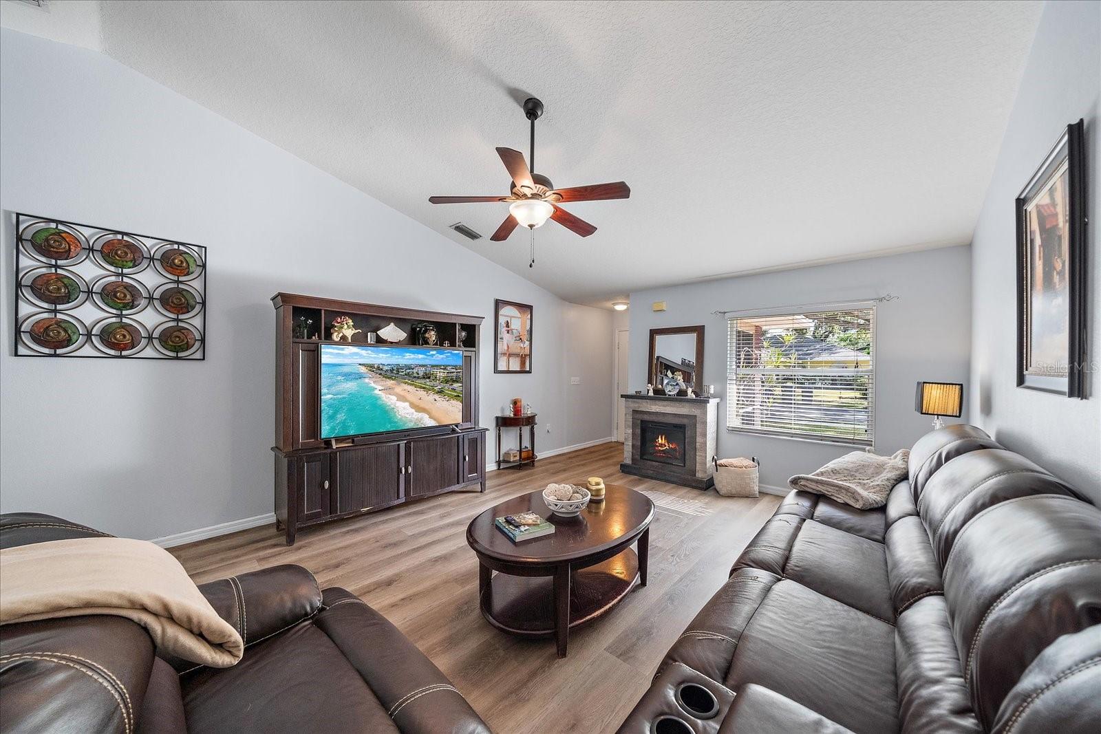 2030 OLD TREVOR WAY, SARASOTA, FL, 34232