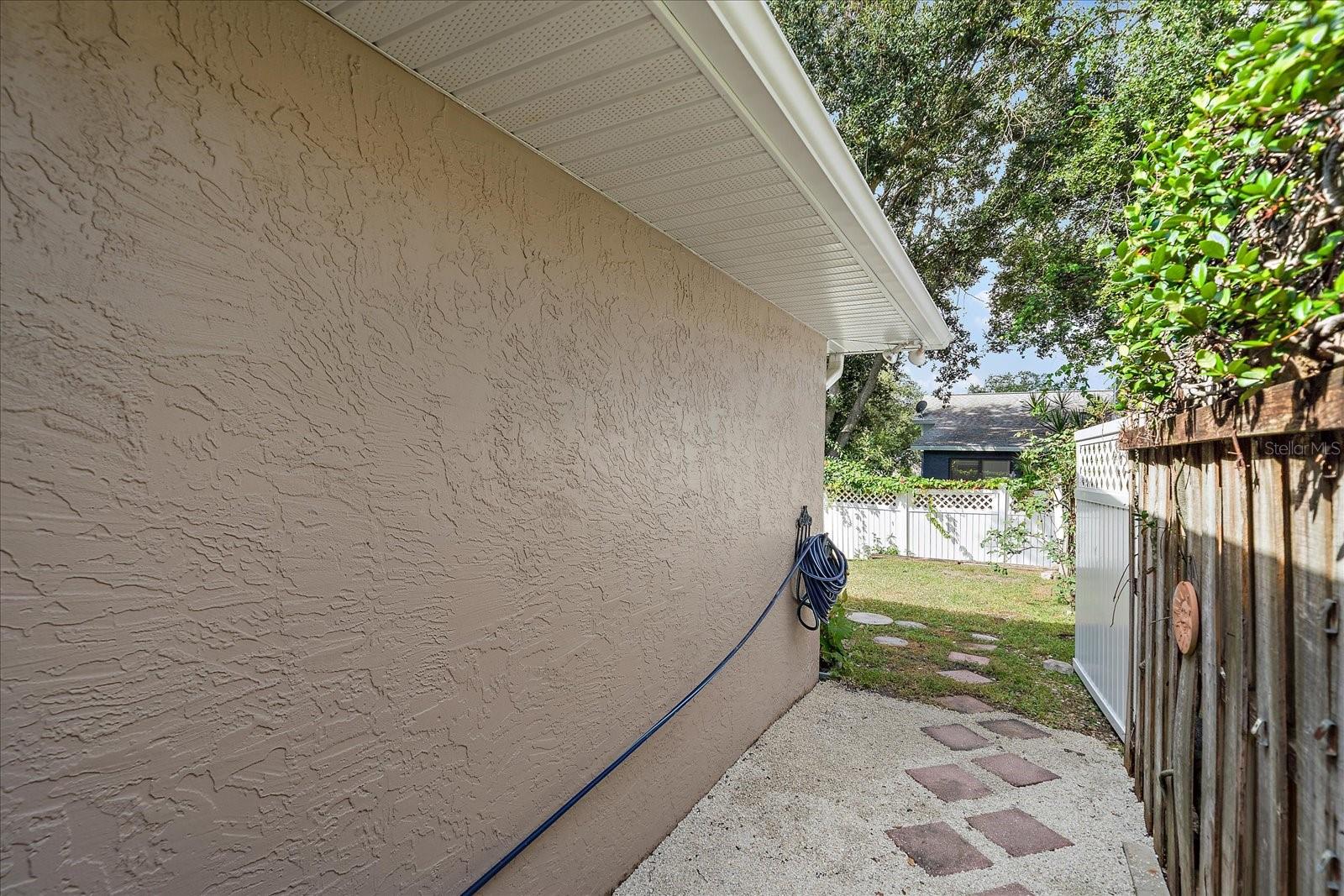 2030 OLD TREVOR WAY, SARASOTA, FL, 34232