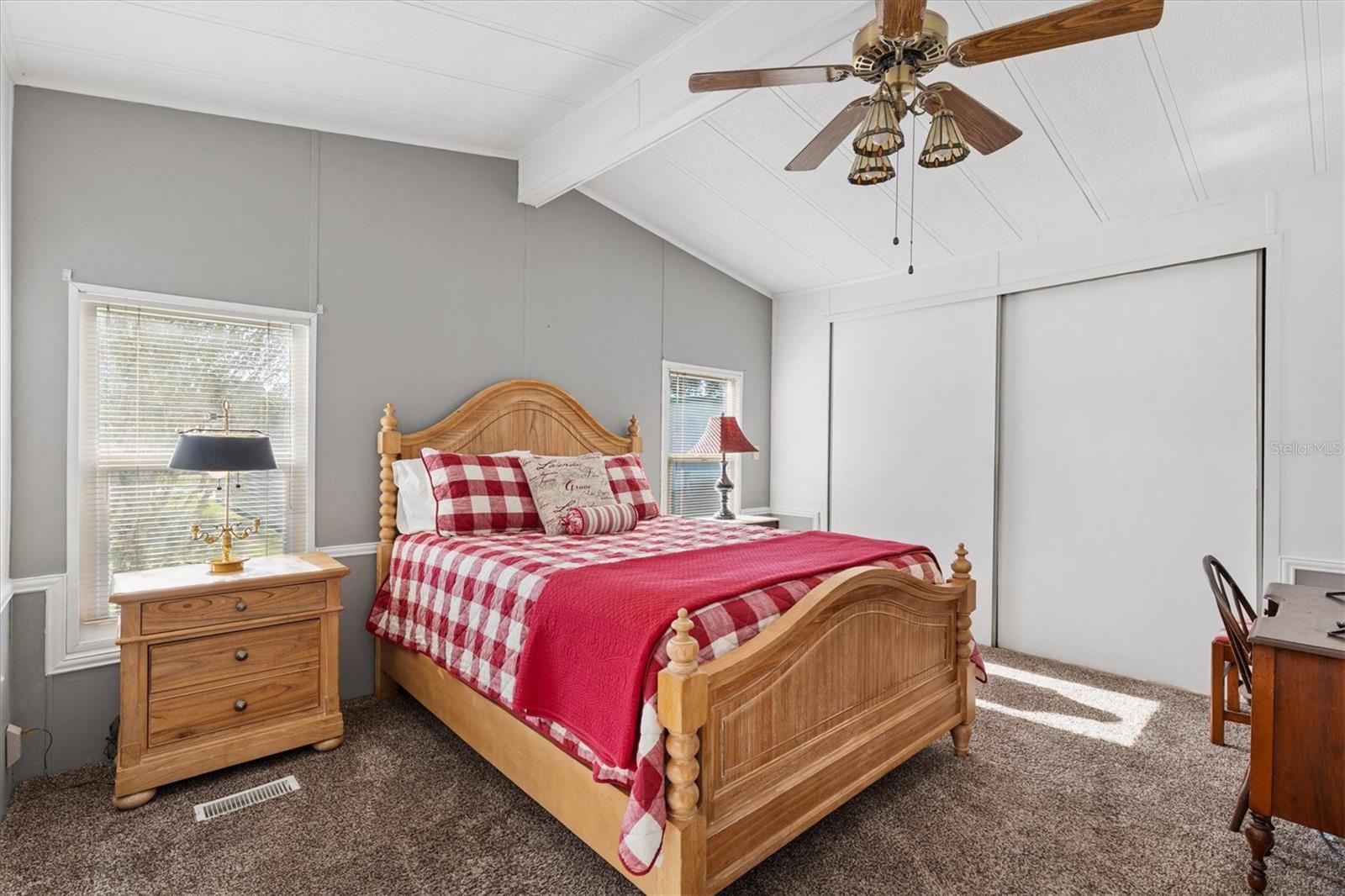 732 ROYAL PALM AVE, LADY LAKE, FL, 32159