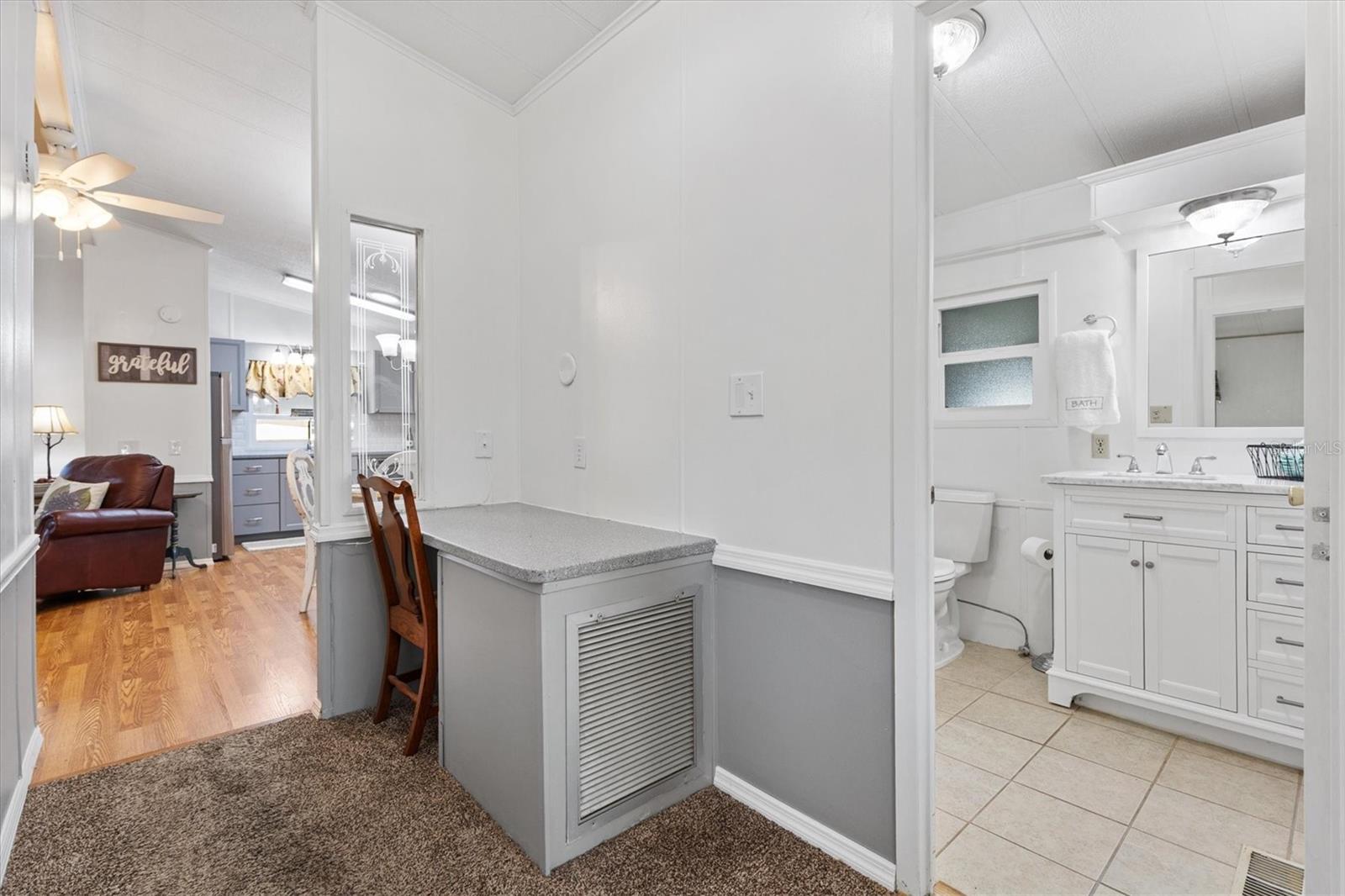 732 ROYAL PALM AVE, LADY LAKE, FL, 32159