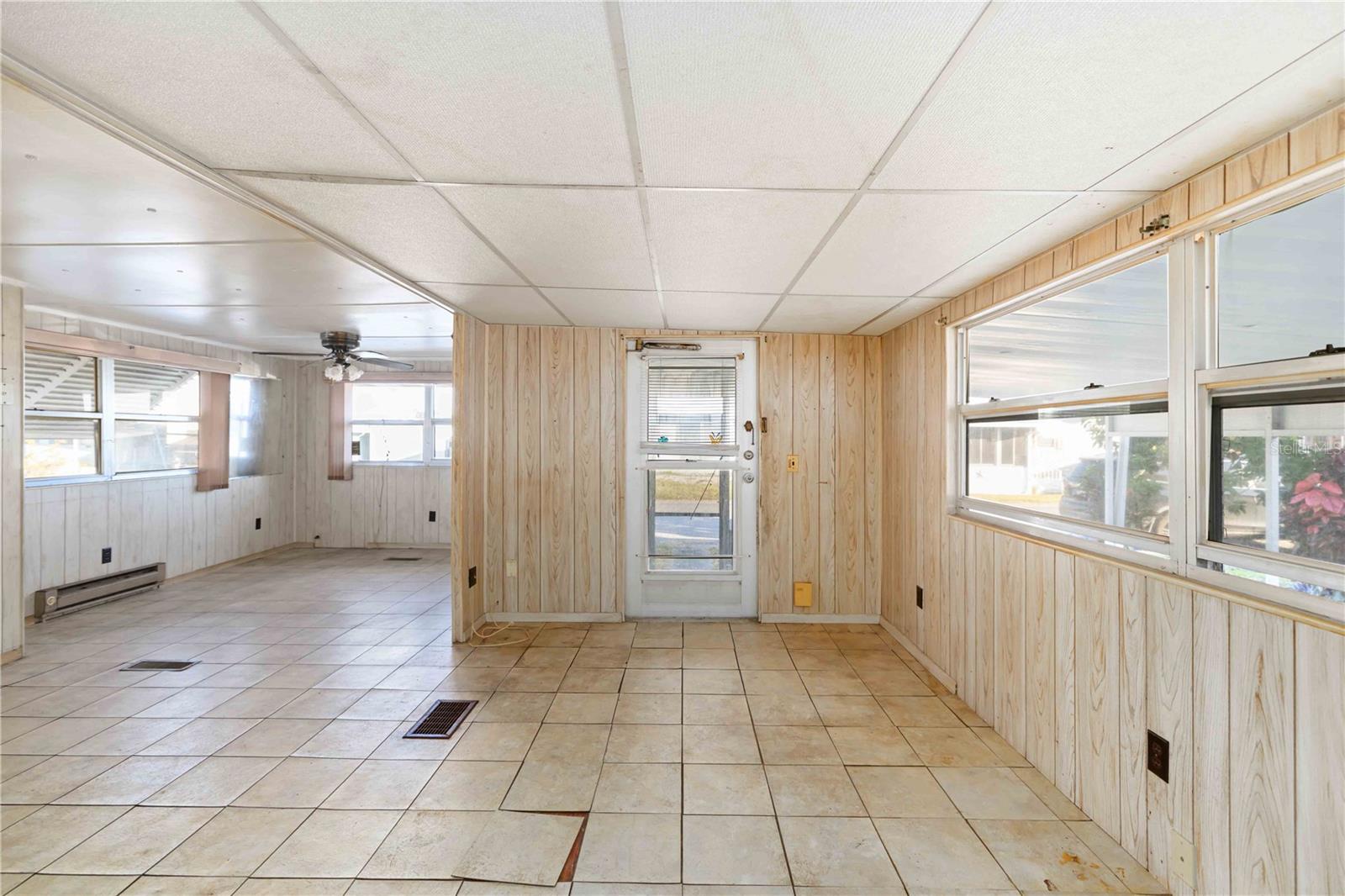 A4669454 Property Photo