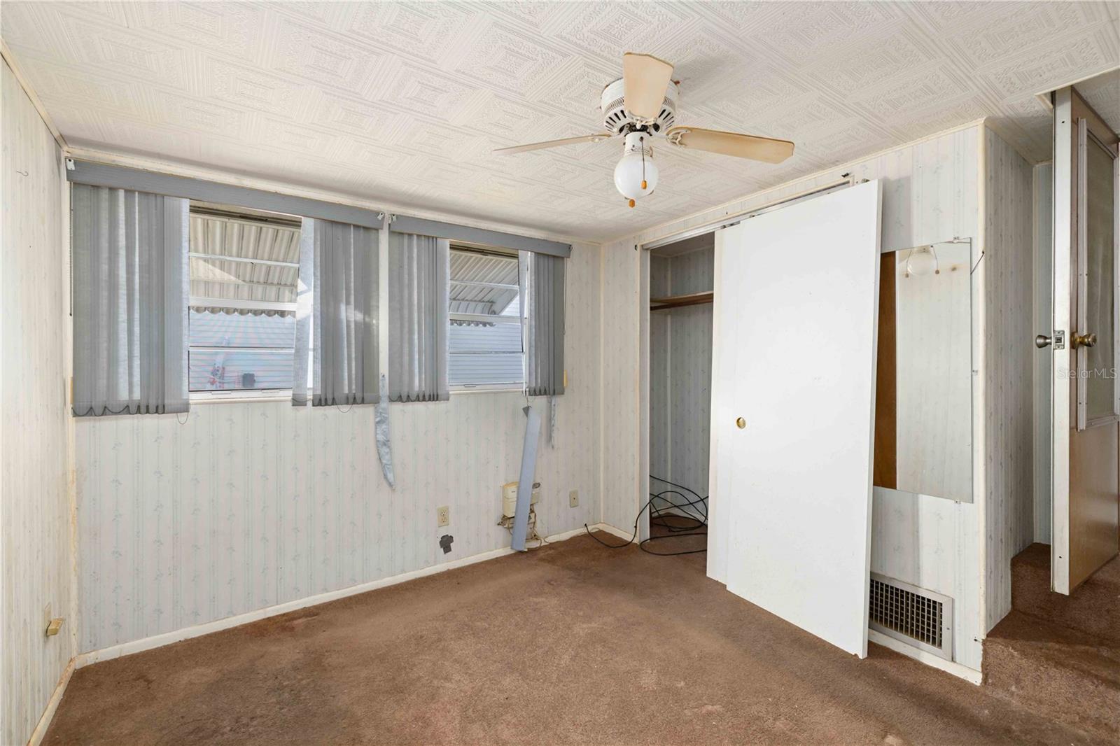 A4669454 Property Photo