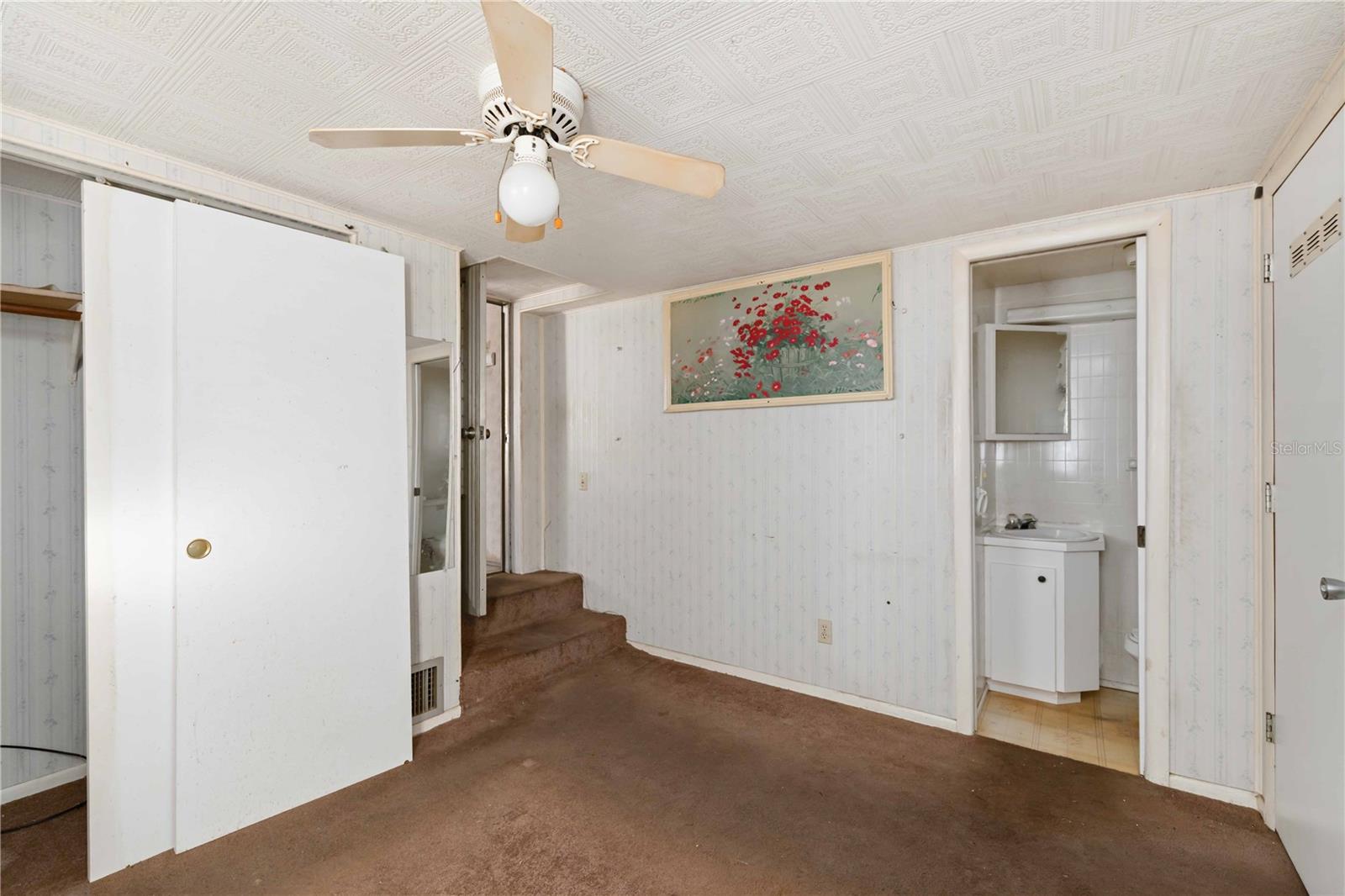 A4669454 Property Photo