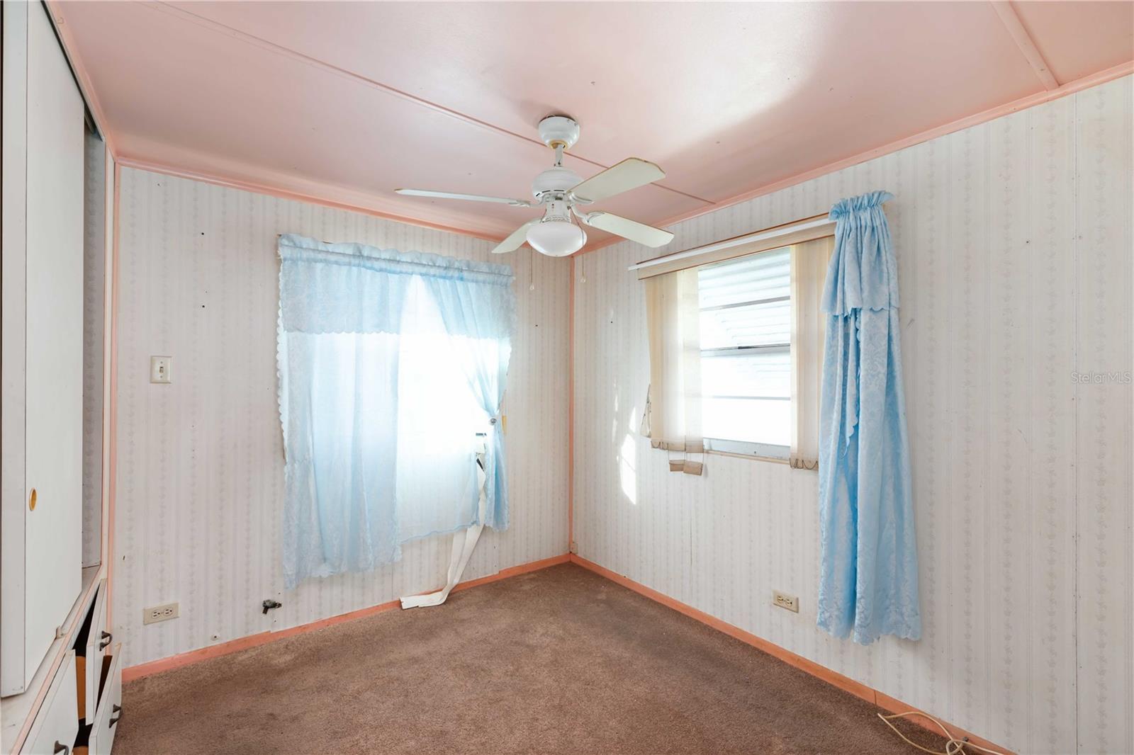 A4669454 Property Photo