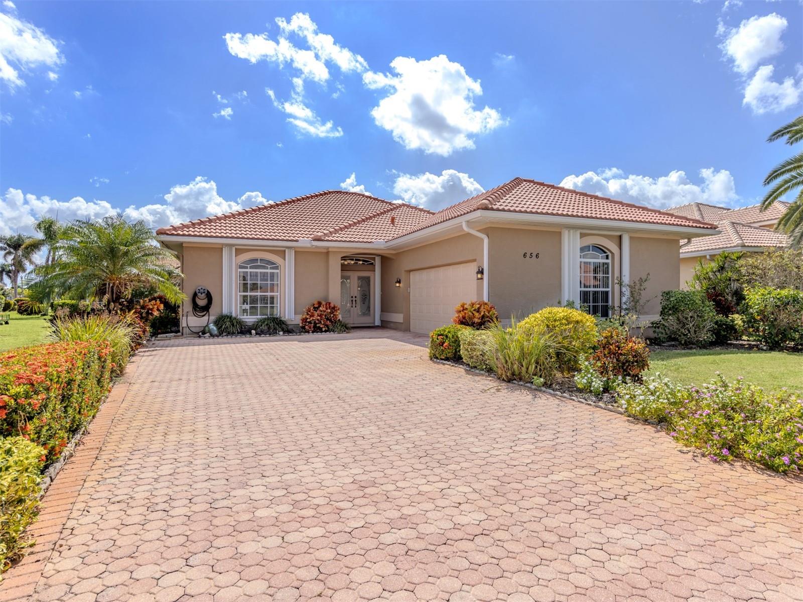 656 SILK OAK DR, VENICE, FL, 34293