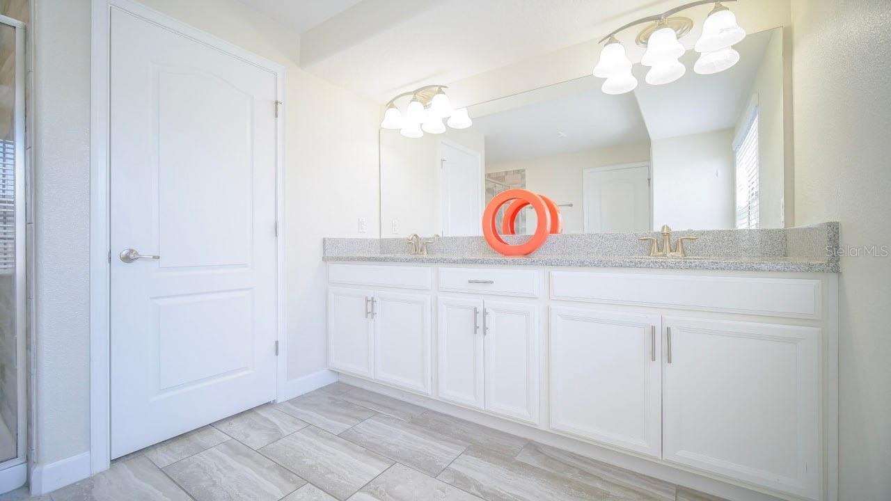 1325 SHINNECOCK HILLS DR, DAVENPORT, FL, 33896