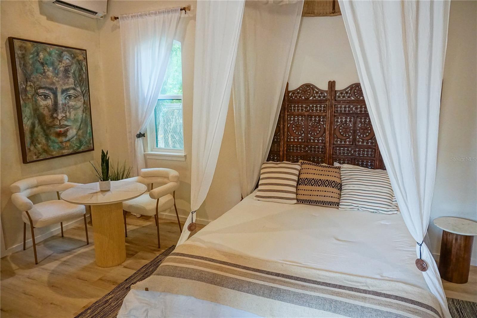 229 E 6TH AVE, MOUNT DORA, FL, 32757