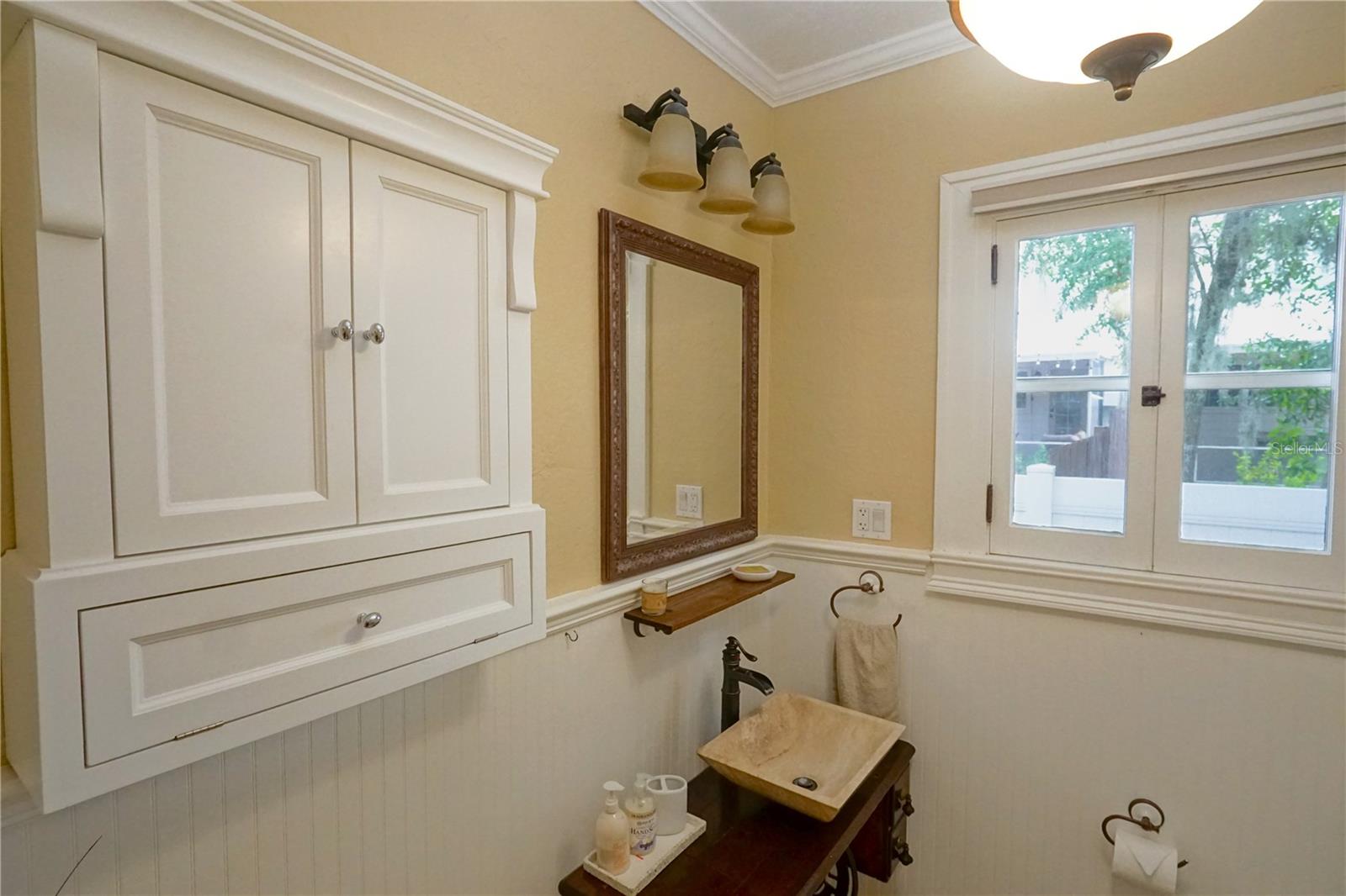 229 E 6TH AVE, MOUNT DORA, FL, 32757