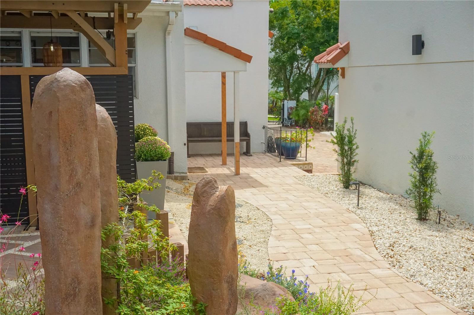 229 E 6TH AVE, MOUNT DORA, FL, 32757