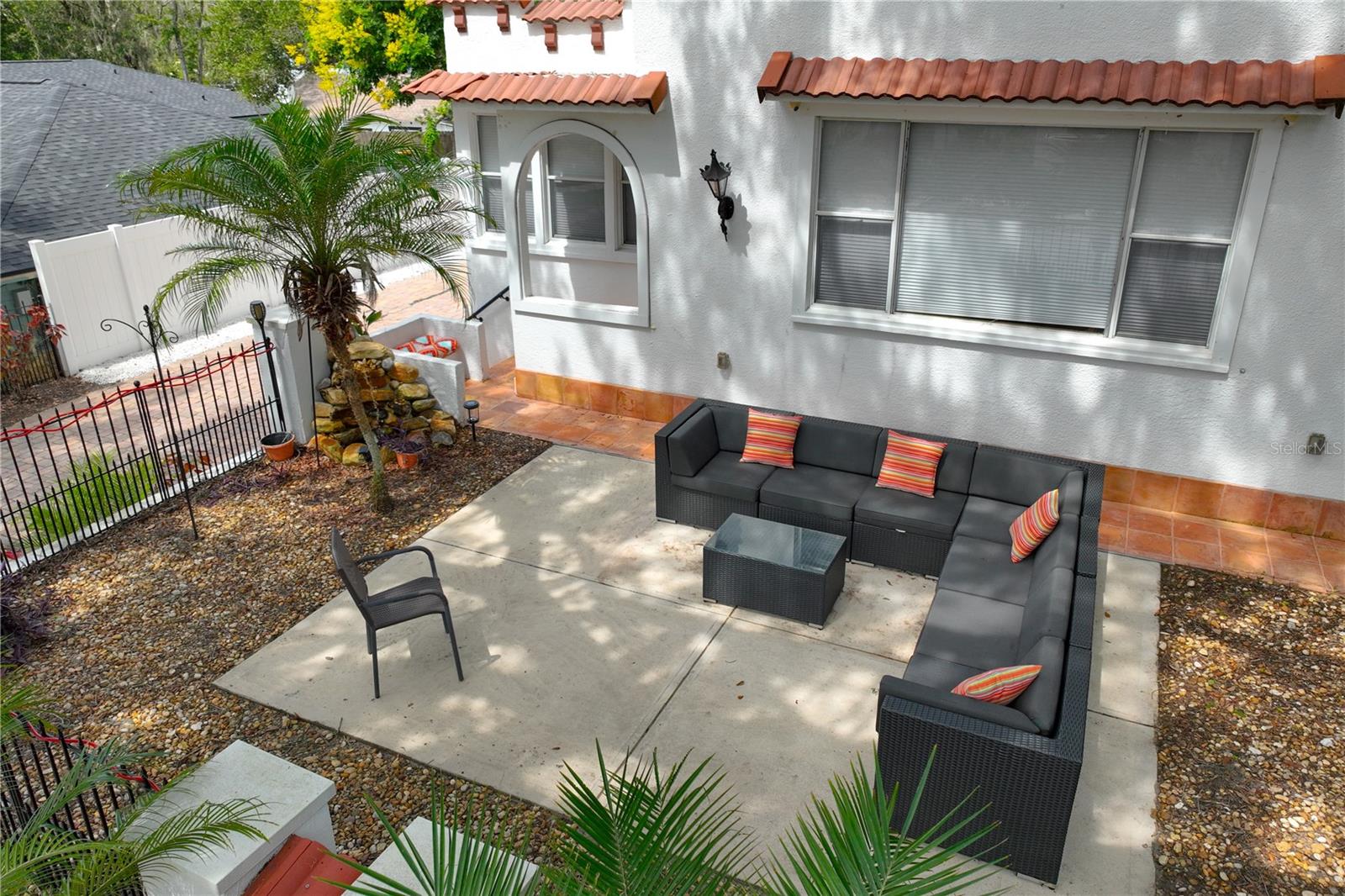 229 E 6TH AVE, MOUNT DORA, FL, 32757