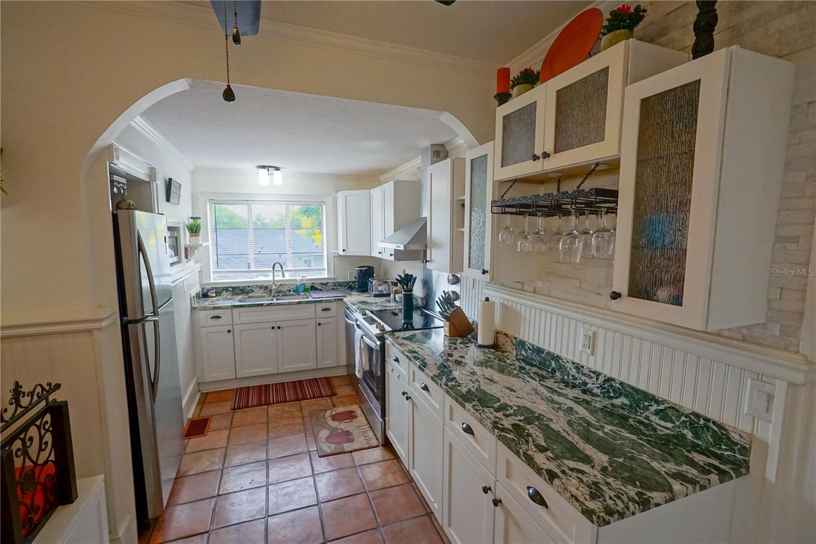 229 E 6TH AVE, MOUNT DORA, FL, 32757