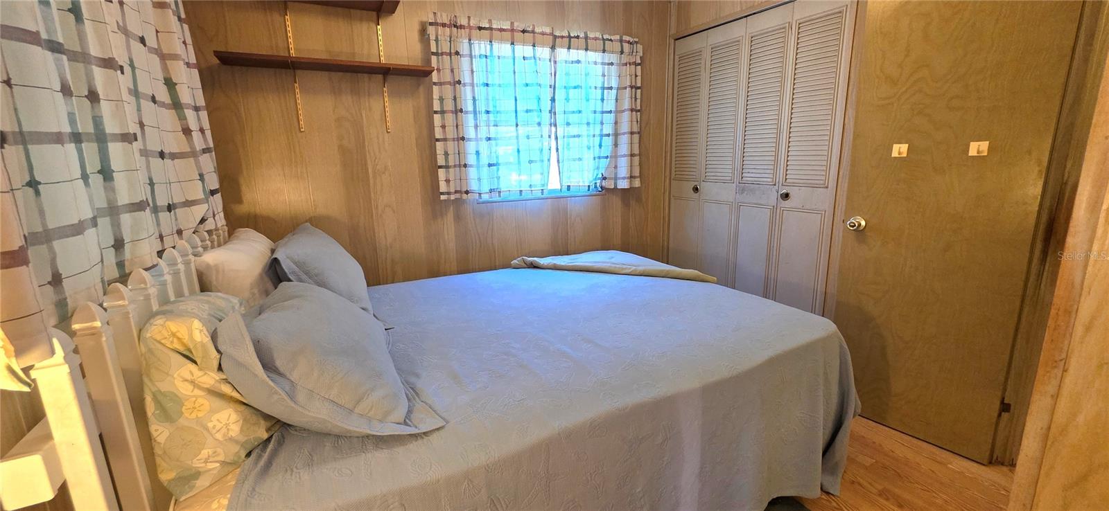 TB8440874 Property Photo