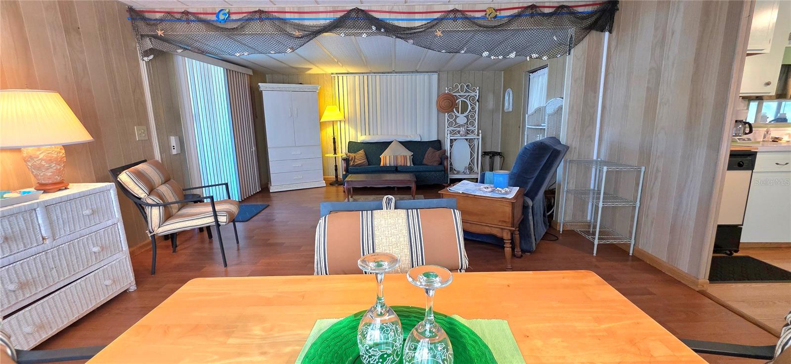 TB8440874 Property Photo