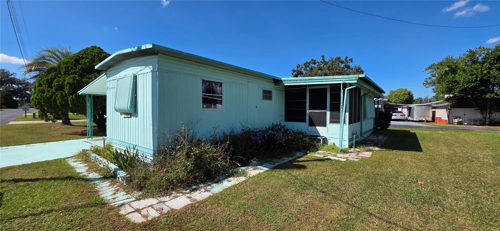 TB8440874 Property Photo