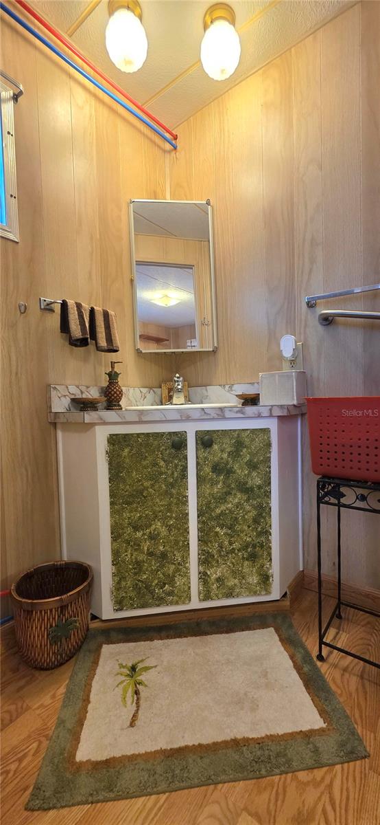 TB8440874 Property Photo