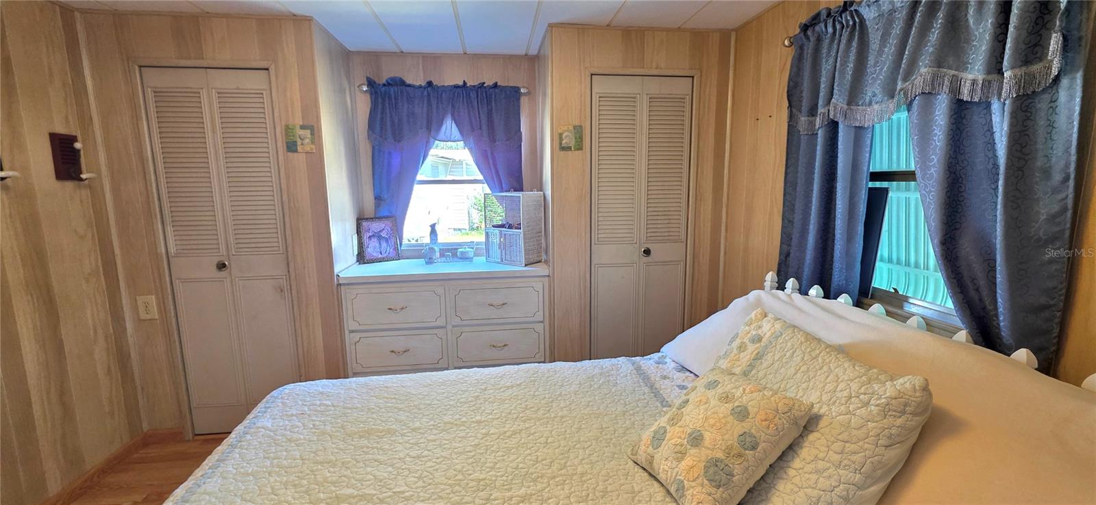 TB8440874 Property Photo