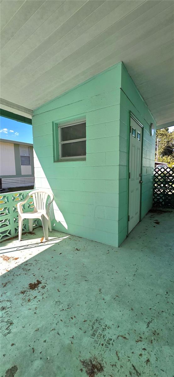 TB8440874 Property Photo